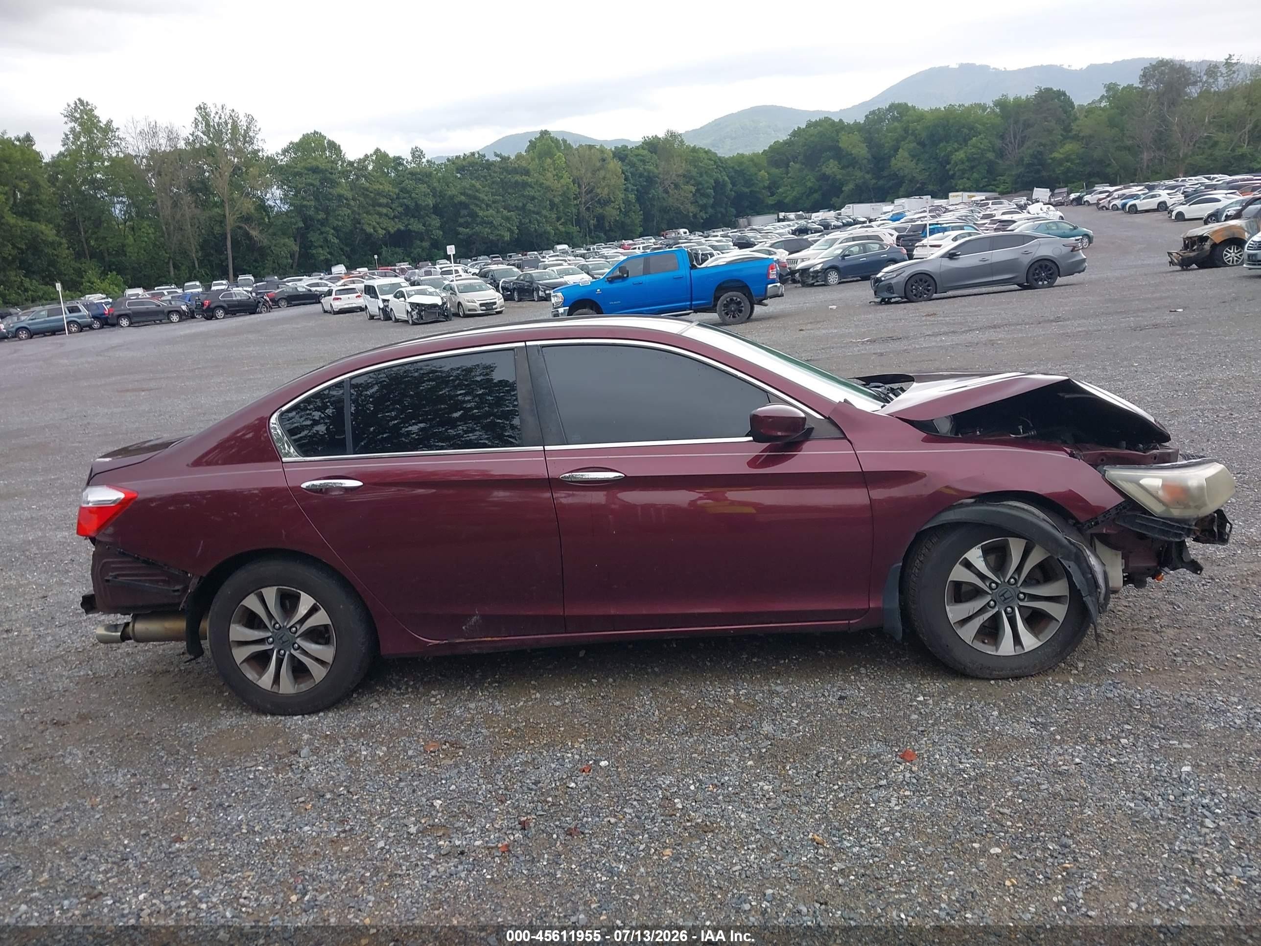 2013 Honda Accord Lx Red vin: 1HGCR2F38DA201260