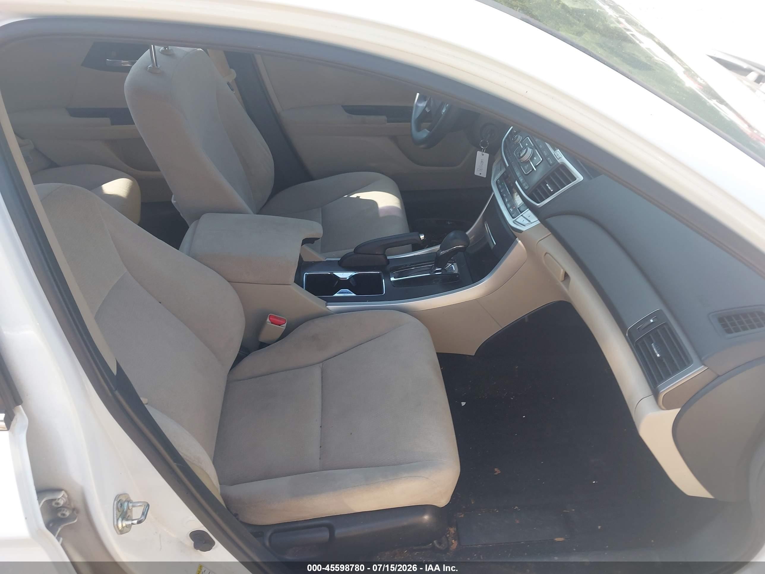 2013 Honda Accord Lx White vin: 1HGCR2F38DA225039