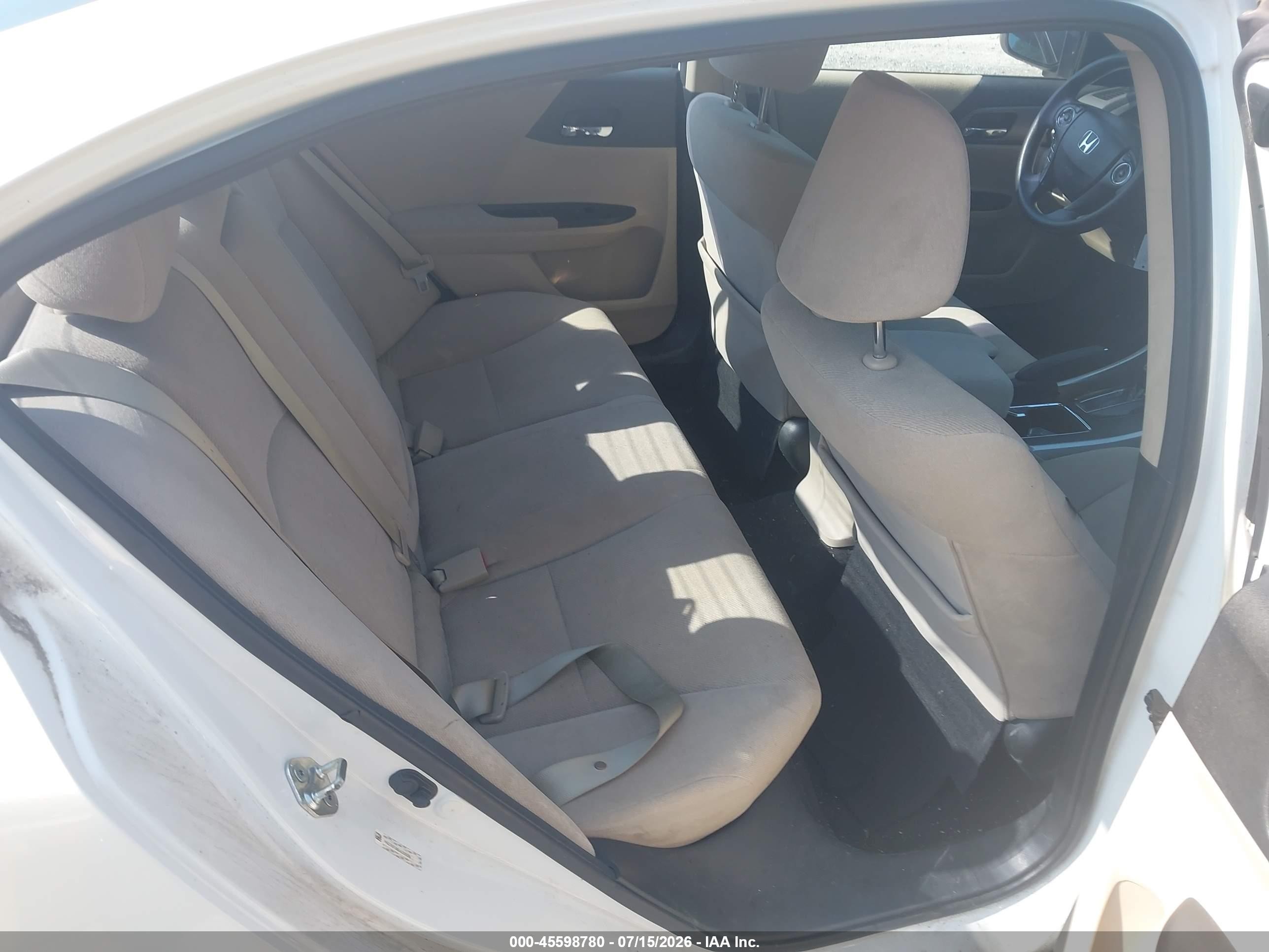 2013 Honda Accord Lx White vin: 1HGCR2F38DA225039