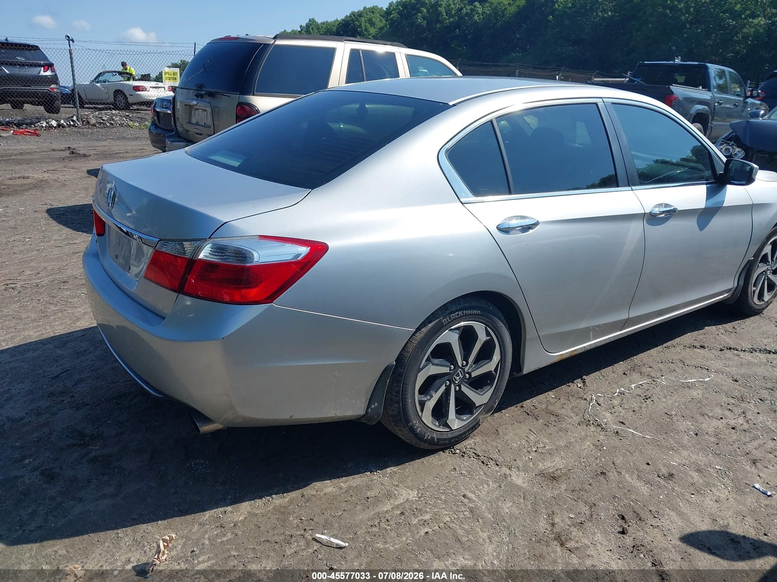 2013 Honda Accord Lx Silver vin: 1HGCR2F38DA233982