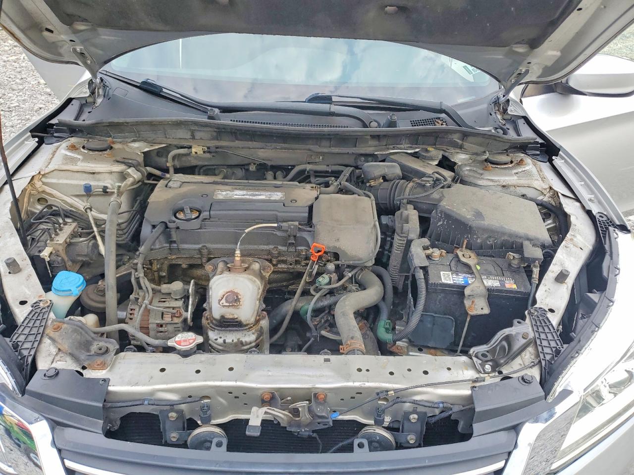 2014 Honda Accord Lx Silver vin: 1HGCR2F38EA007779