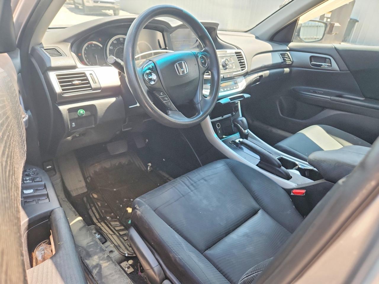 2014 Honda Accord Lx Silver vin: 1HGCR2F38EA007779