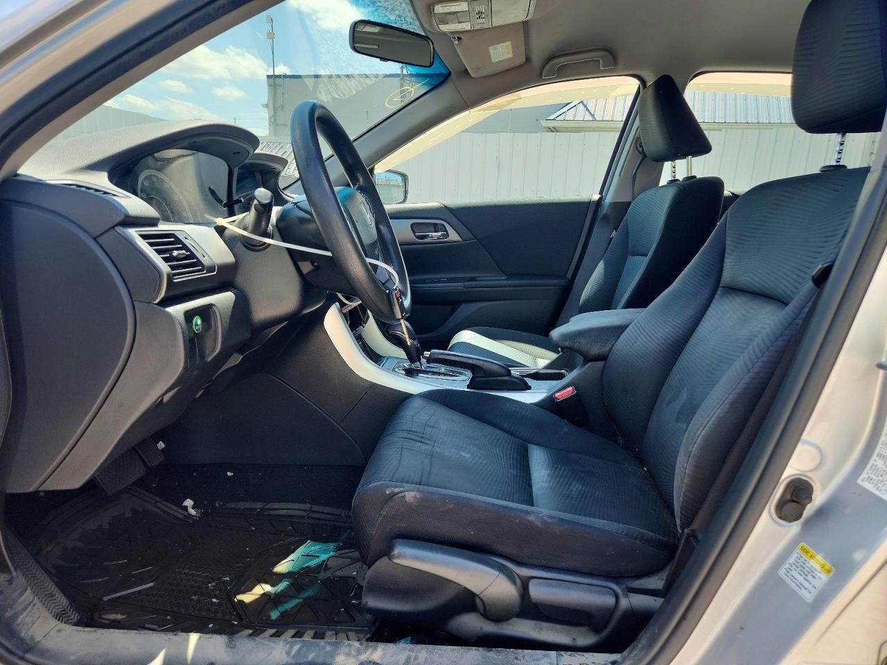 2014 Honda Accord Lx Silver vin: 1HGCR2F38EA007779