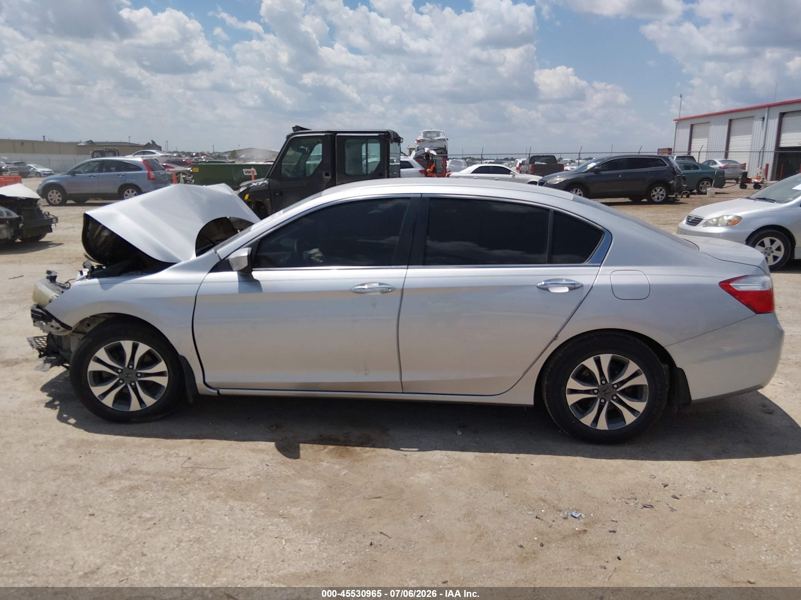 2014 Honda Accord Lx Silver vin: 1HGCR2F38EA010892