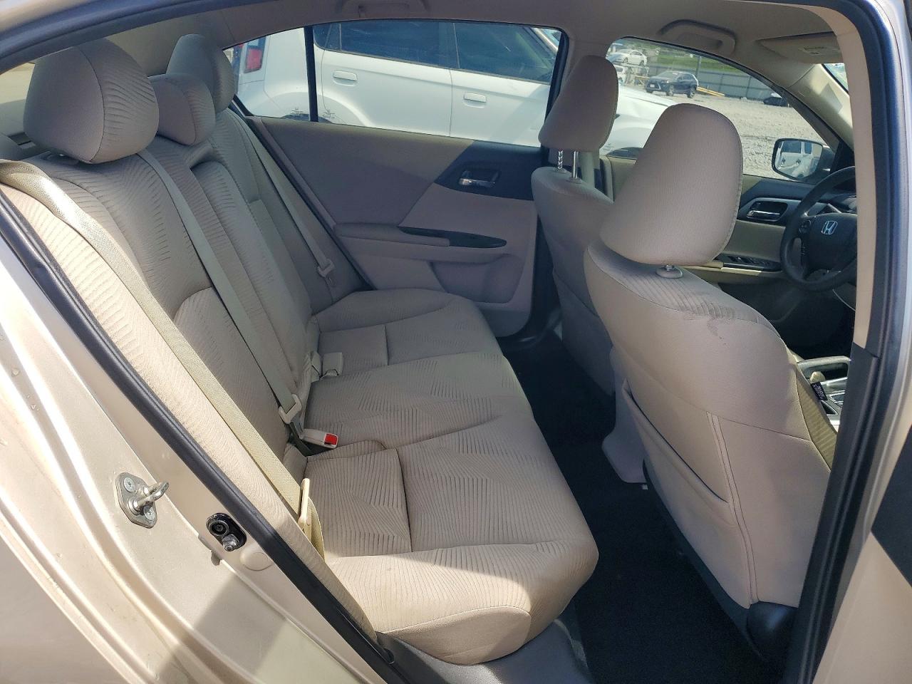 2015 Honda Accord Lx Tan vin: 1HGCR2F38FA003104