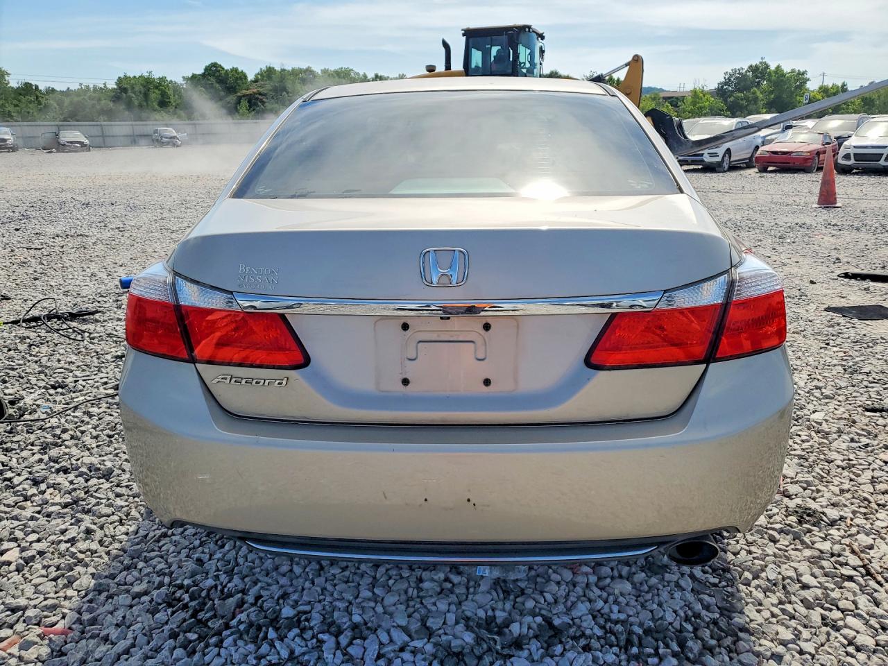 2015 Honda Accord Lx Tan vin: 1HGCR2F38FA003104