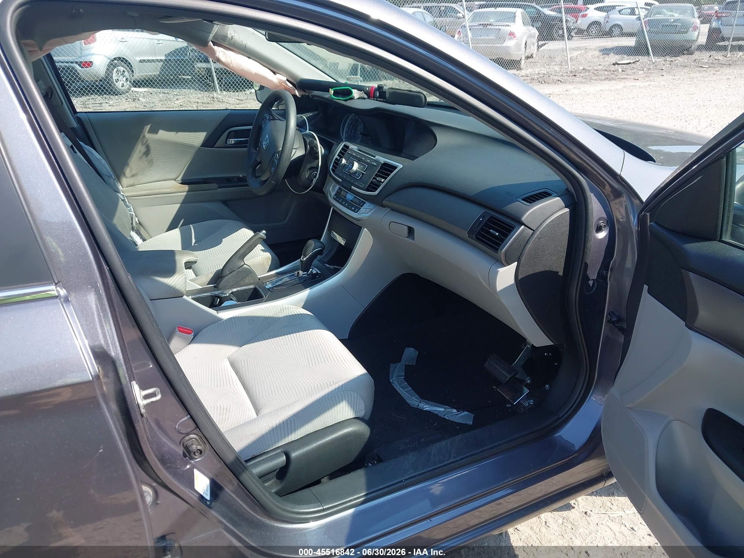 2015 Honda Accord Lx Gray vin: 1HGCR2F38FA003796