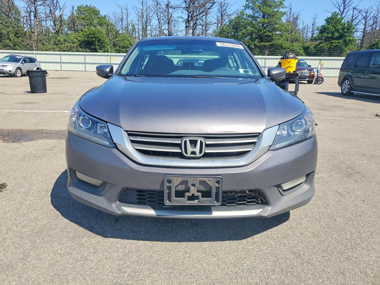2015 Honda Accord Lx Charcoal vin: 1HGCR2F38FA063495