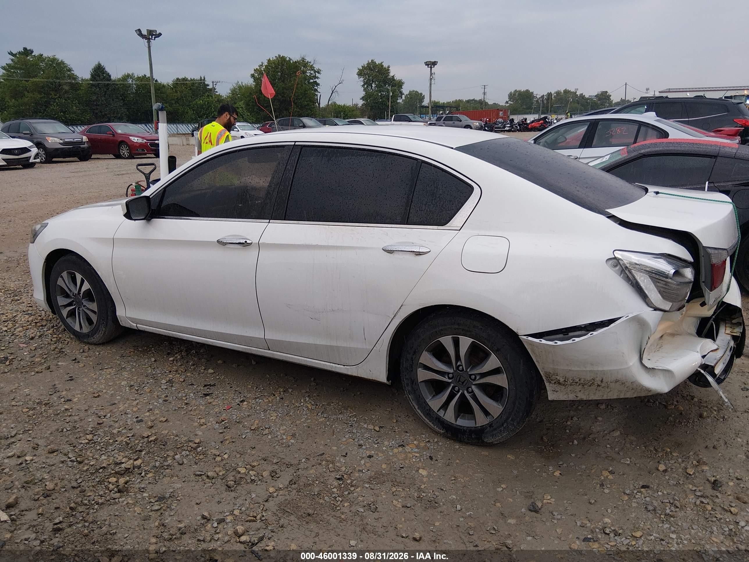 2015 Honda Accord Lx White vin: 1HGCR2F38FA068633