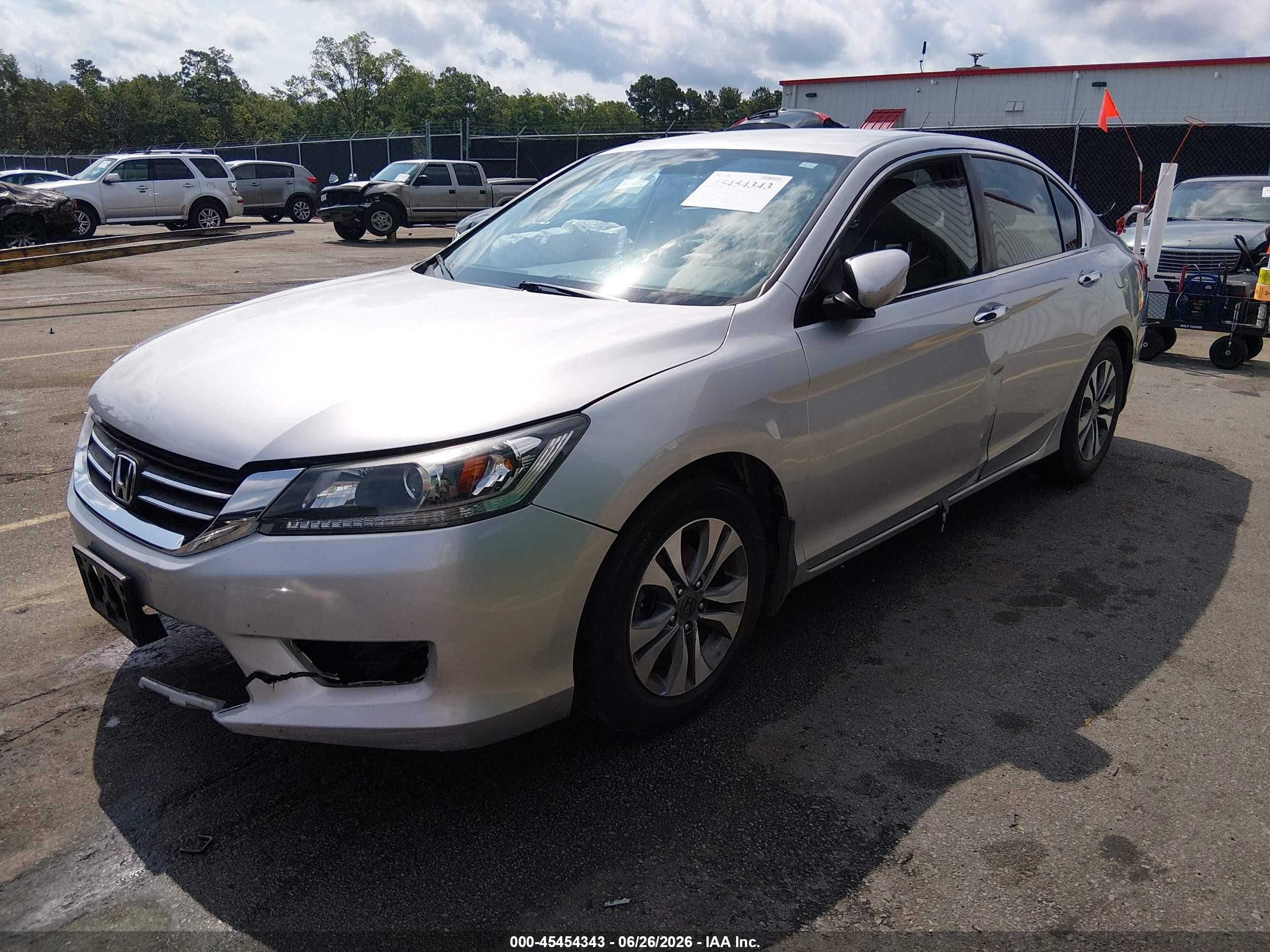 2015 Honda Accord Lx Silver vin: 1HGCR2F38FA079065