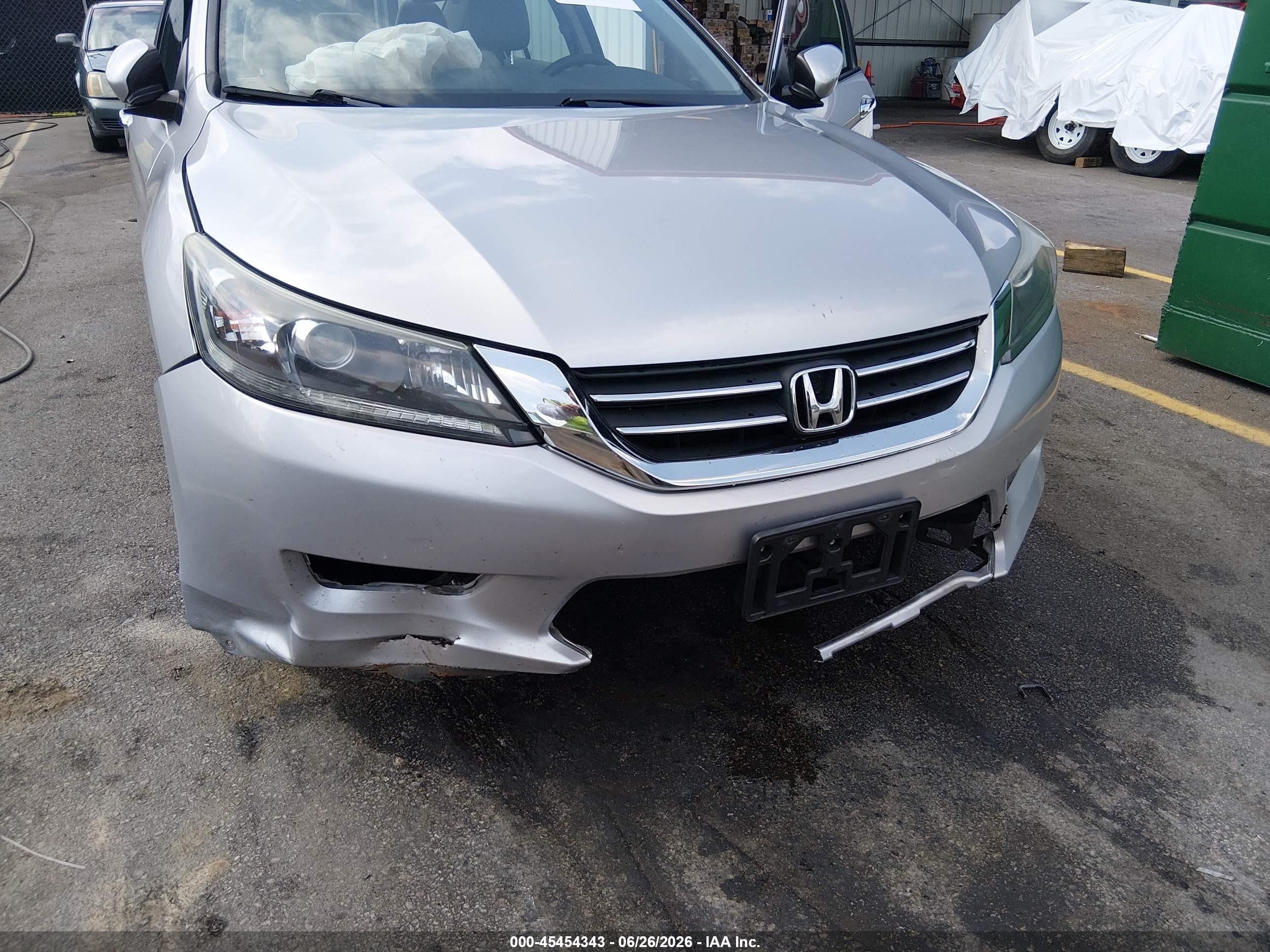 2015 Honda Accord Lx Silver vin: 1HGCR2F38FA079065