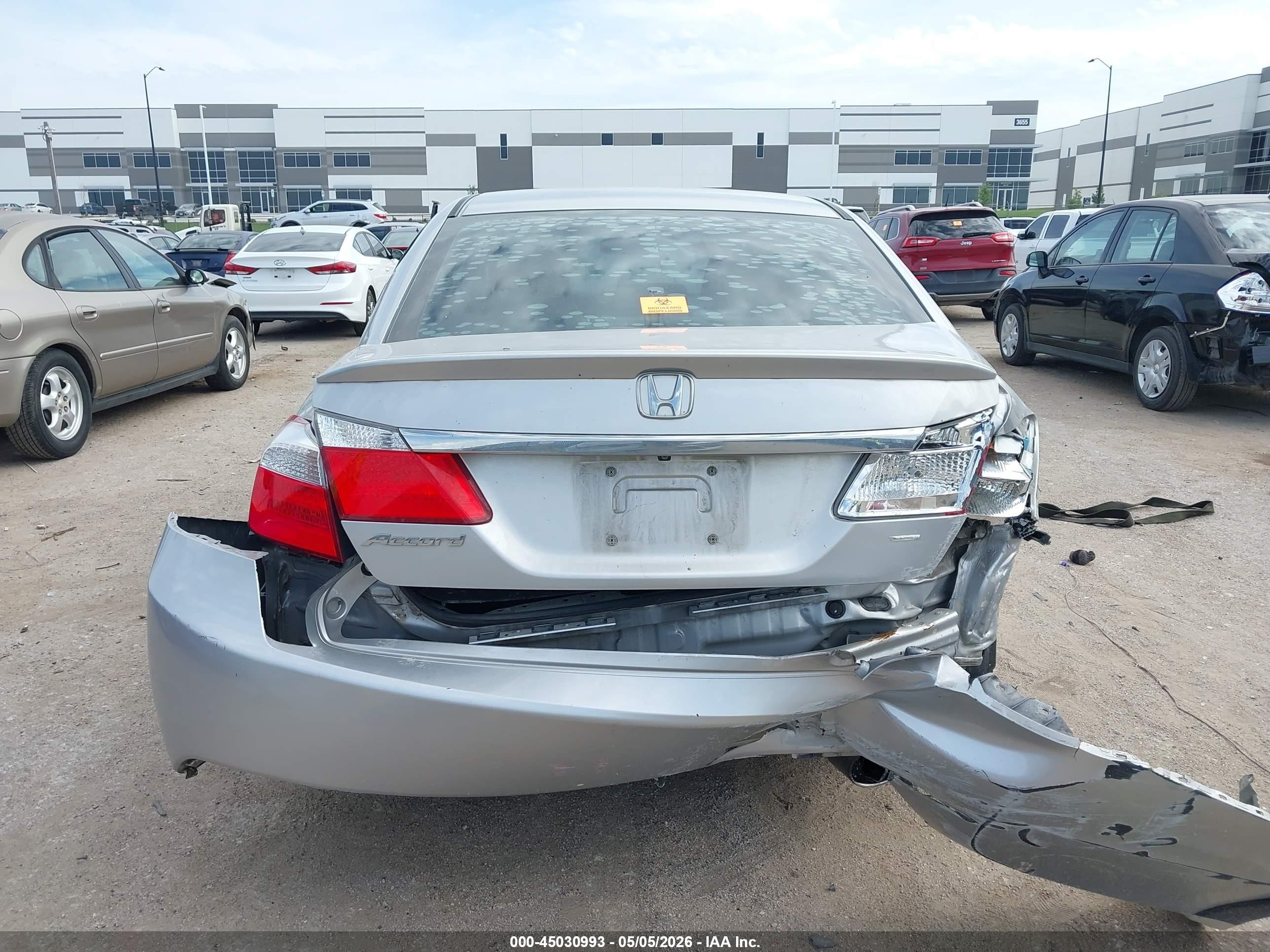 2015 Honda Accord Lx Silver vin: 1HGCR2F38FA079213