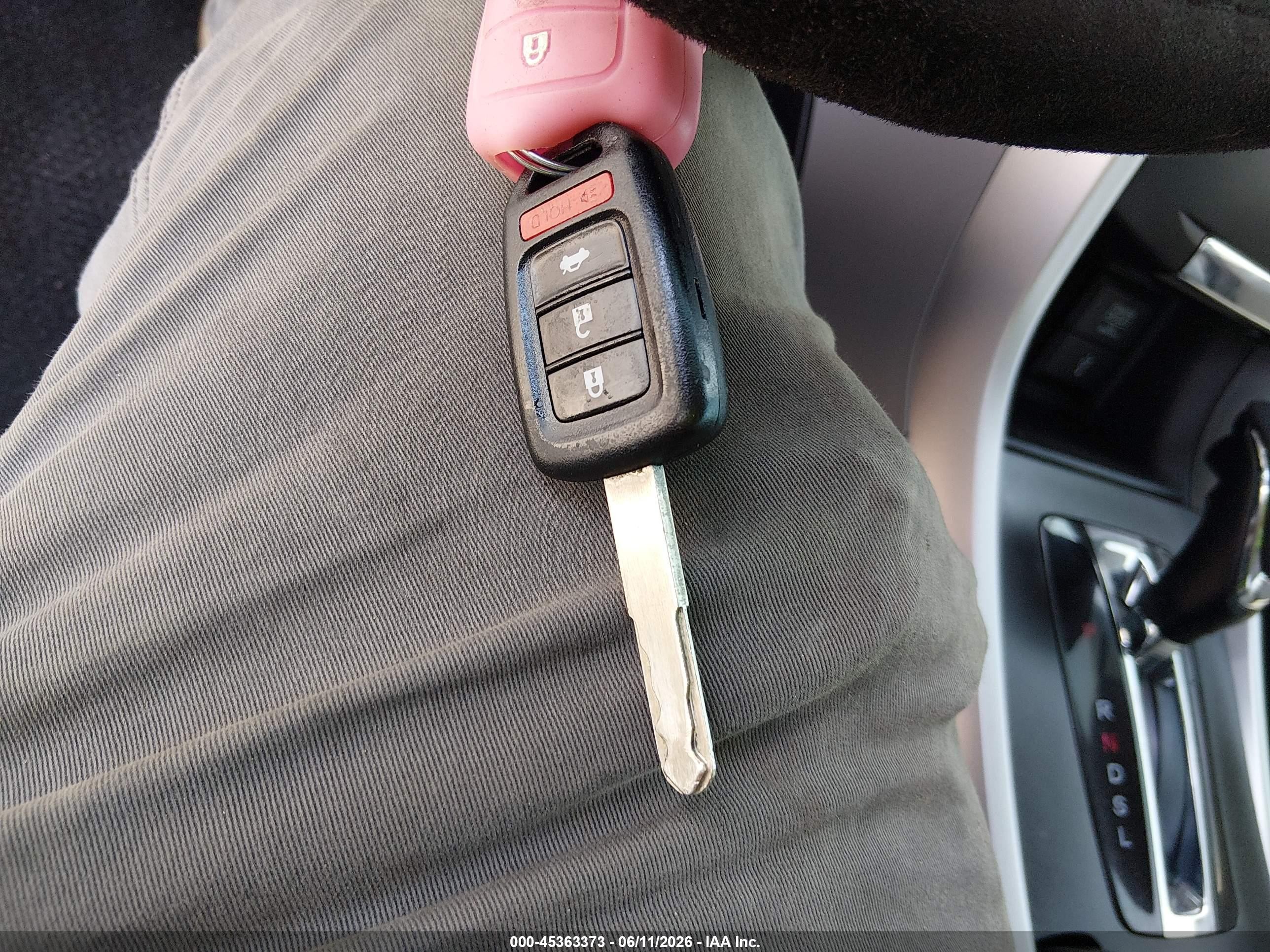 2015 Honda Accord Lx Серебряный vin: 1HGCR2F38FA084704