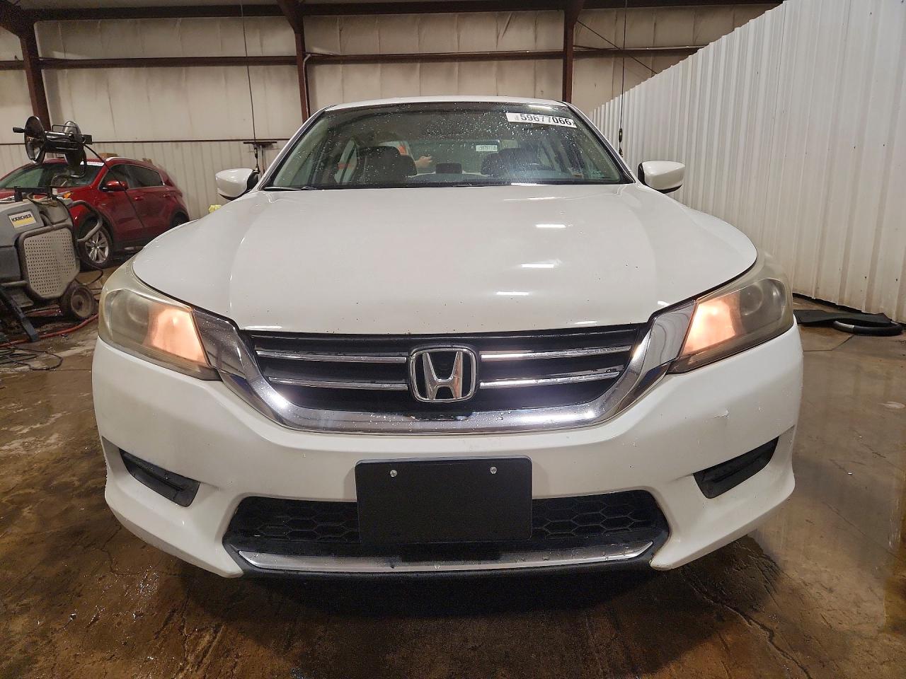 2015 Honda Accord Lx White vin: 1HGCR2F38FA128751