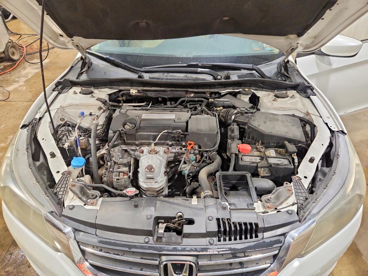 2015 Honda Accord Lx White vin: 1HGCR2F38FA128751