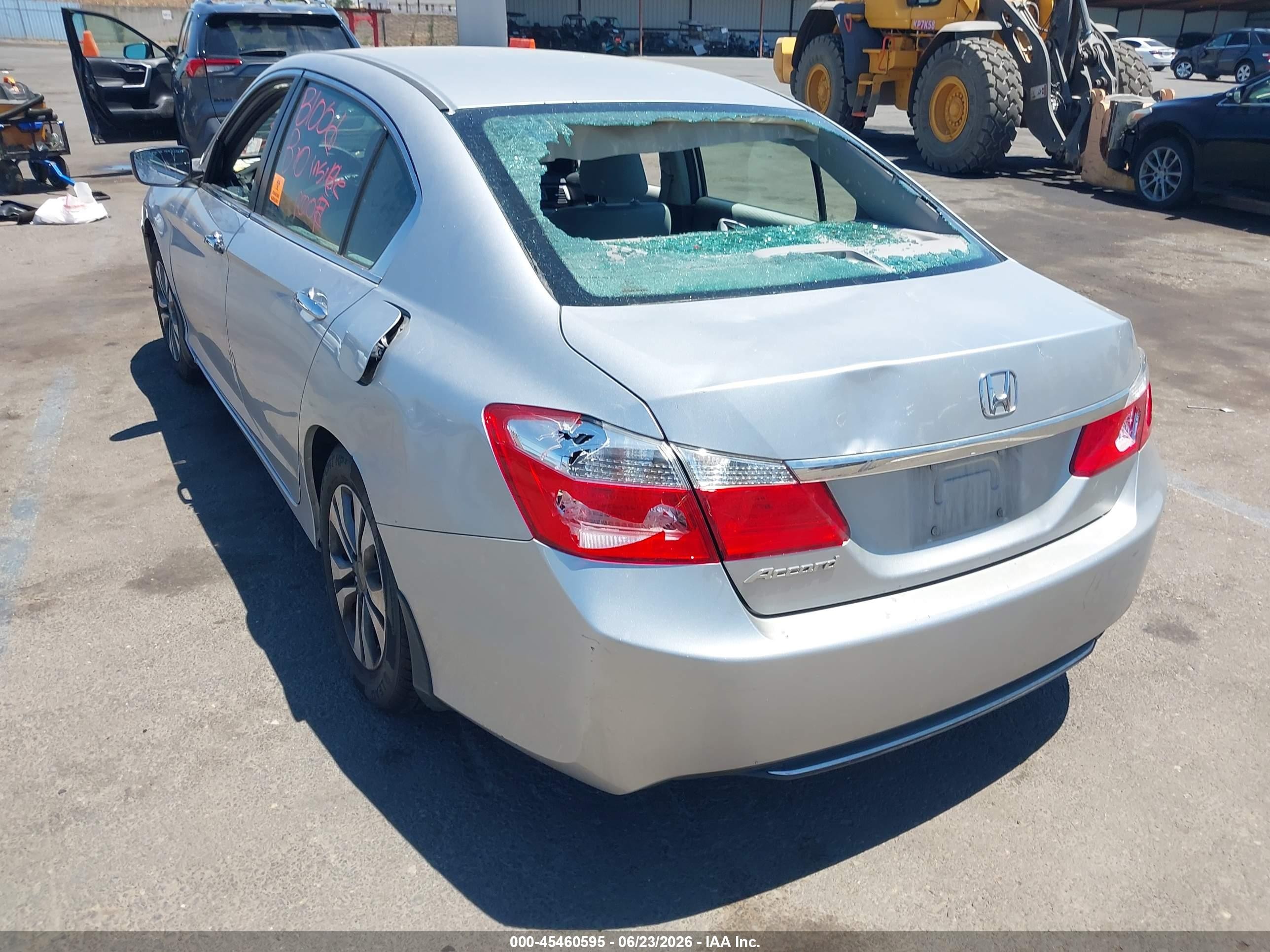 2015 Honda Accord Lx Silver vin: 1HGCR2F38FA153522
