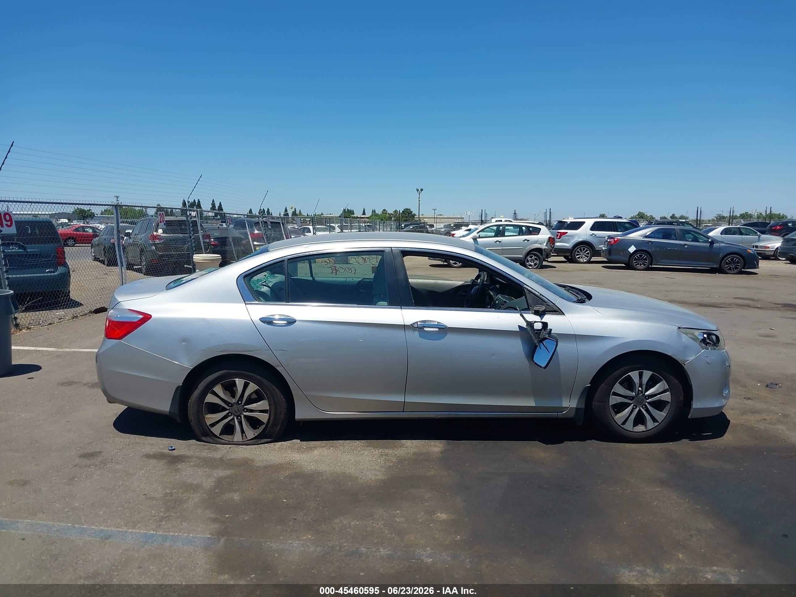 2015 Honda Accord Lx Silver vin: 1HGCR2F38FA153522