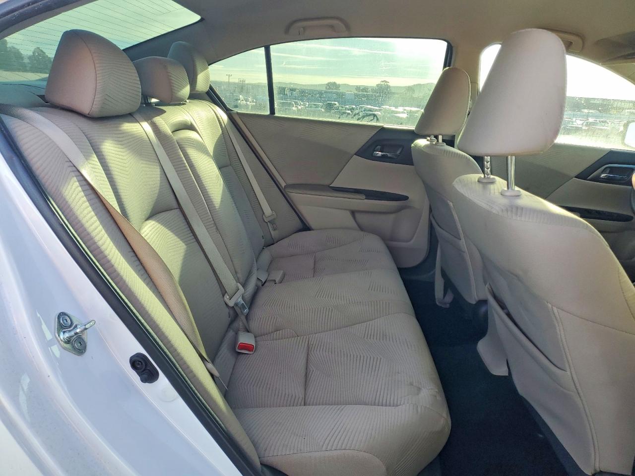 2015 Honda Accord Lx White vin: 1HGCR2F38FA162768