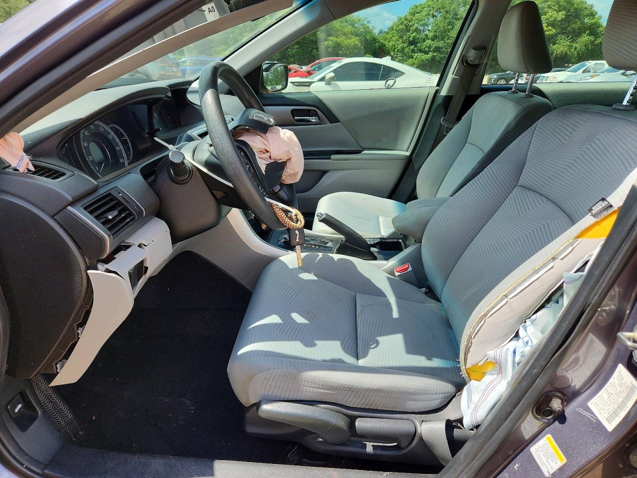 2015 Honda Accord Lx Серый vin: 1HGCR2F38FA166805
