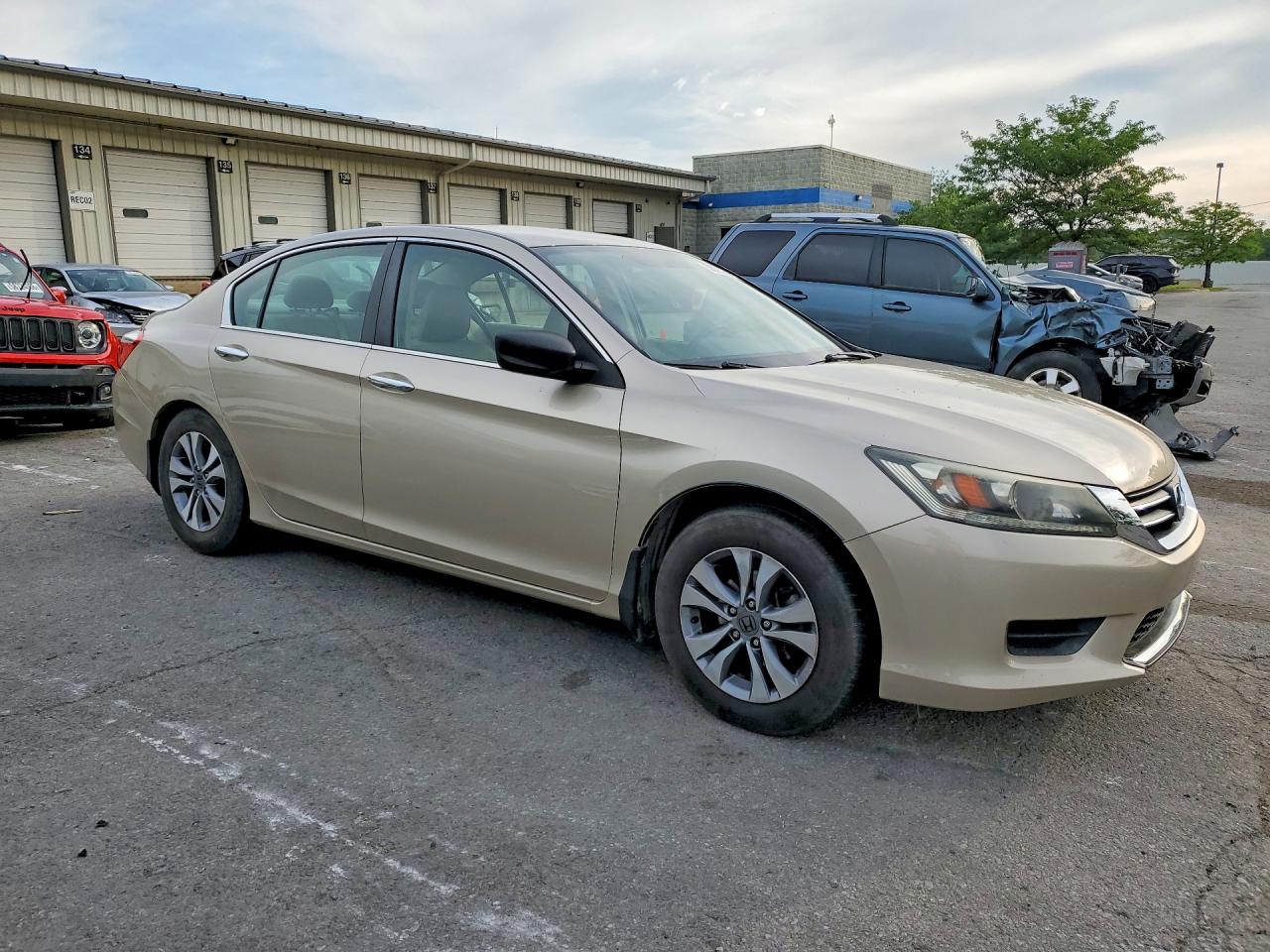 2015 Honda Accord Lx Бежевый vin: 1HGCR2F38FA174936