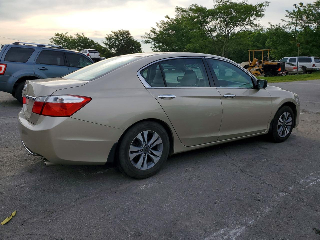 2015 Honda Accord Lx Бежевый vin: 1HGCR2F38FA174936