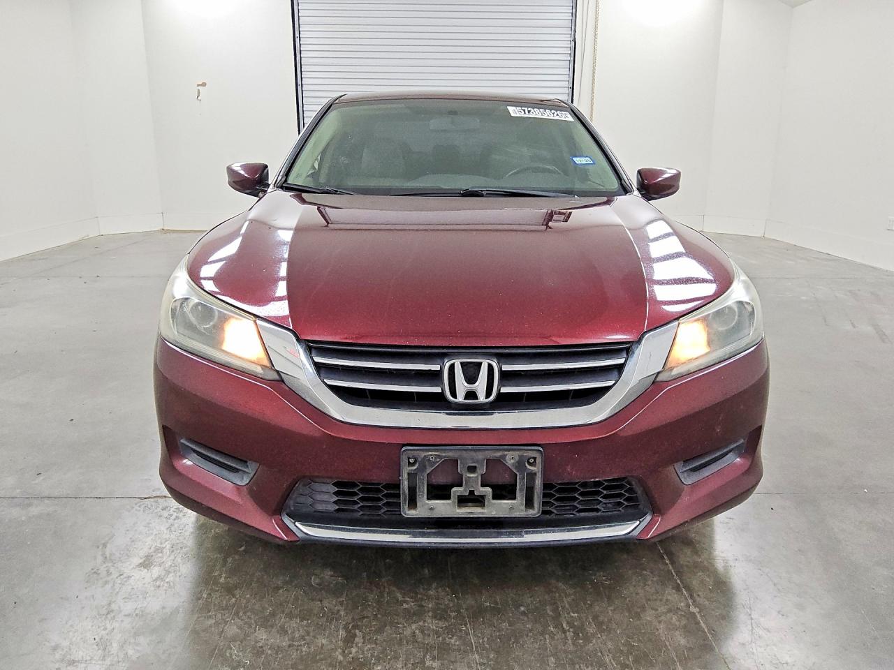 2015 Honda Accord Burgundy vin: 1HGCR2F38FA223780