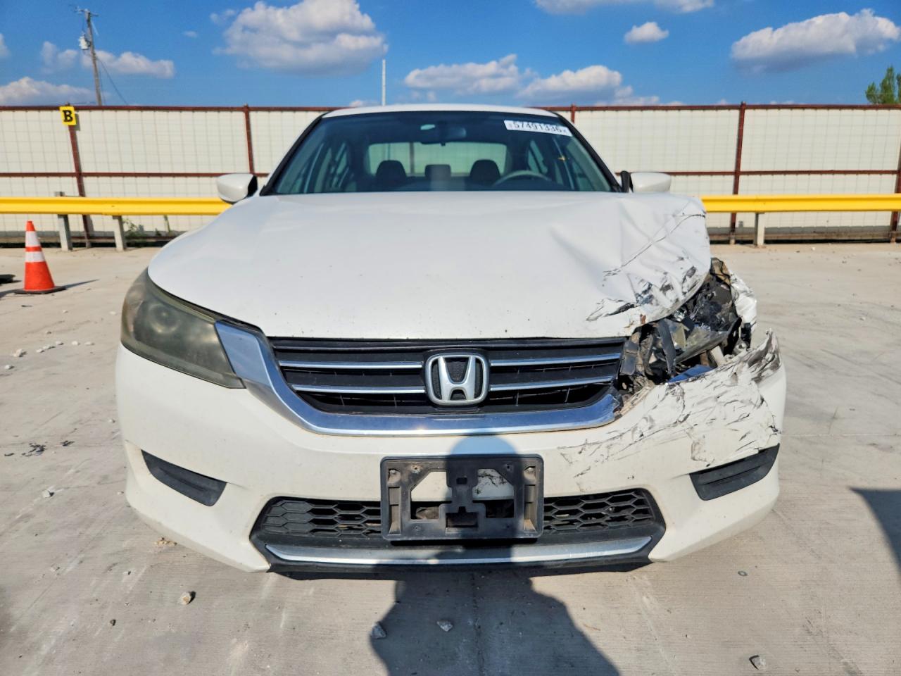 2015 Honda Accord Lx White vin: 1HGCR2F38FA250199