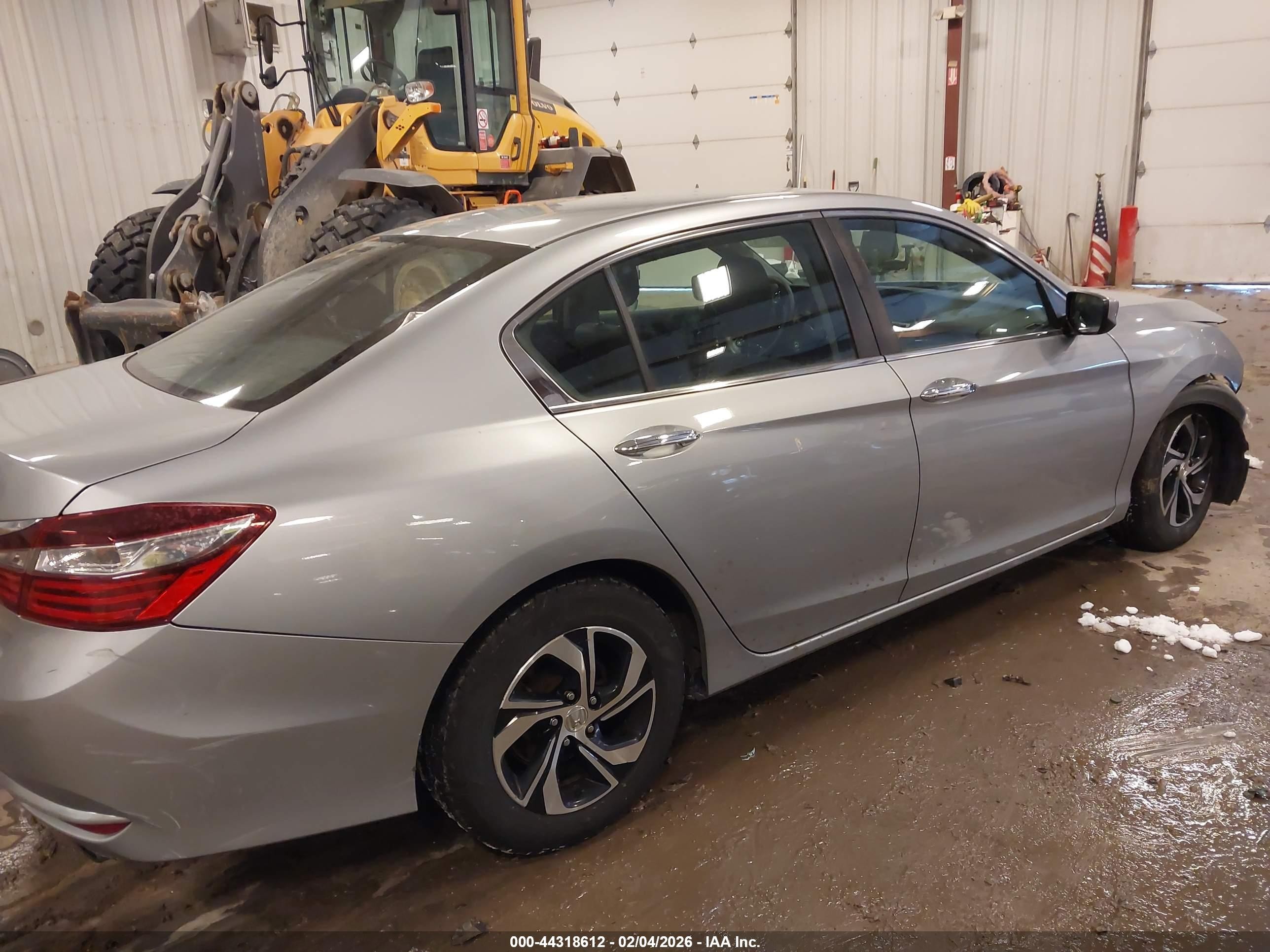 2017 Honda Accord Lx Silver vin: 1HGCR2F38HA279642