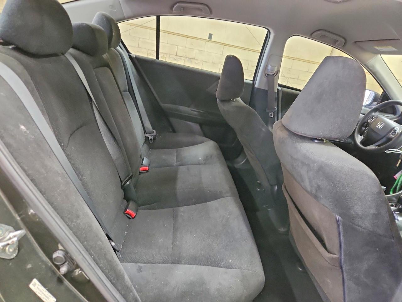 2013 Honda Accord Lx Gray vin: 1HGCR2F39DA088600
