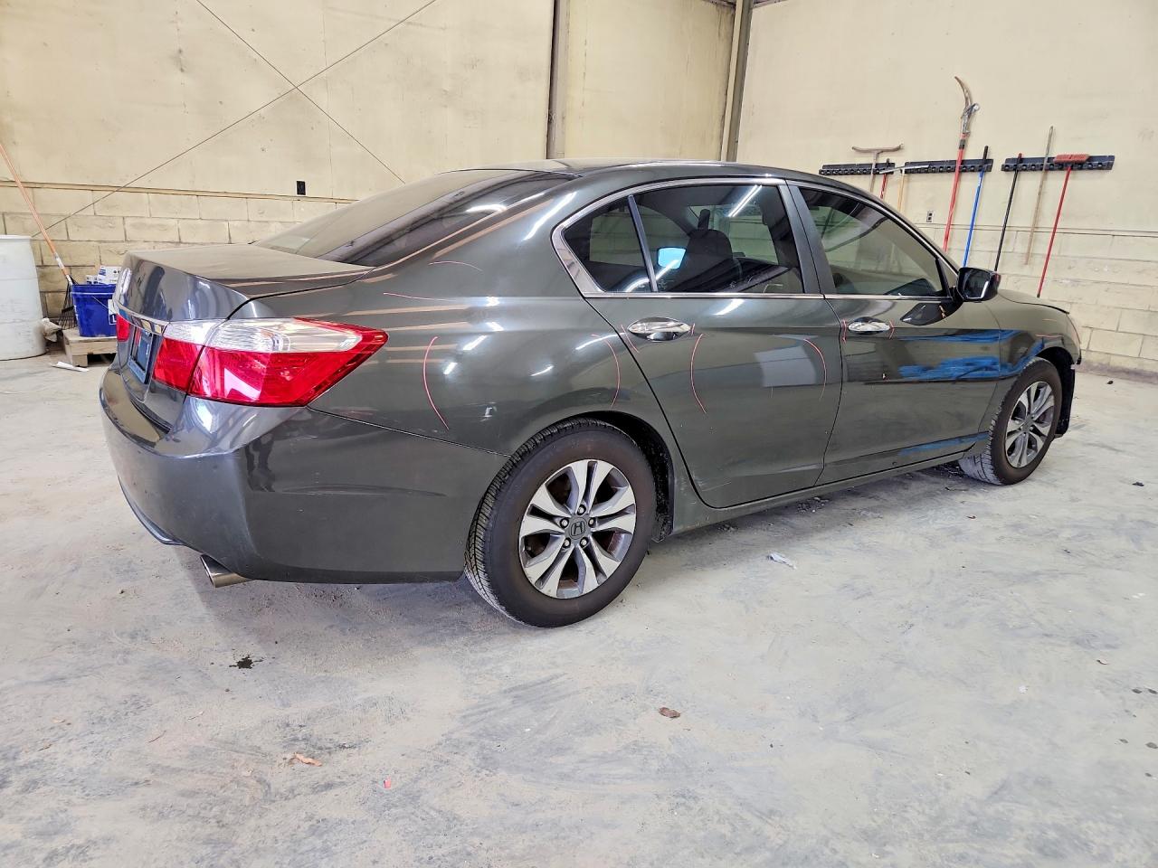 2013 Honda Accord Lx Gray vin: 1HGCR2F39DA088600