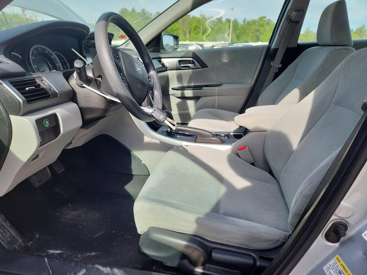 2013 Honda Accord Lx Silver vin: 1HGCR2F39DA093084