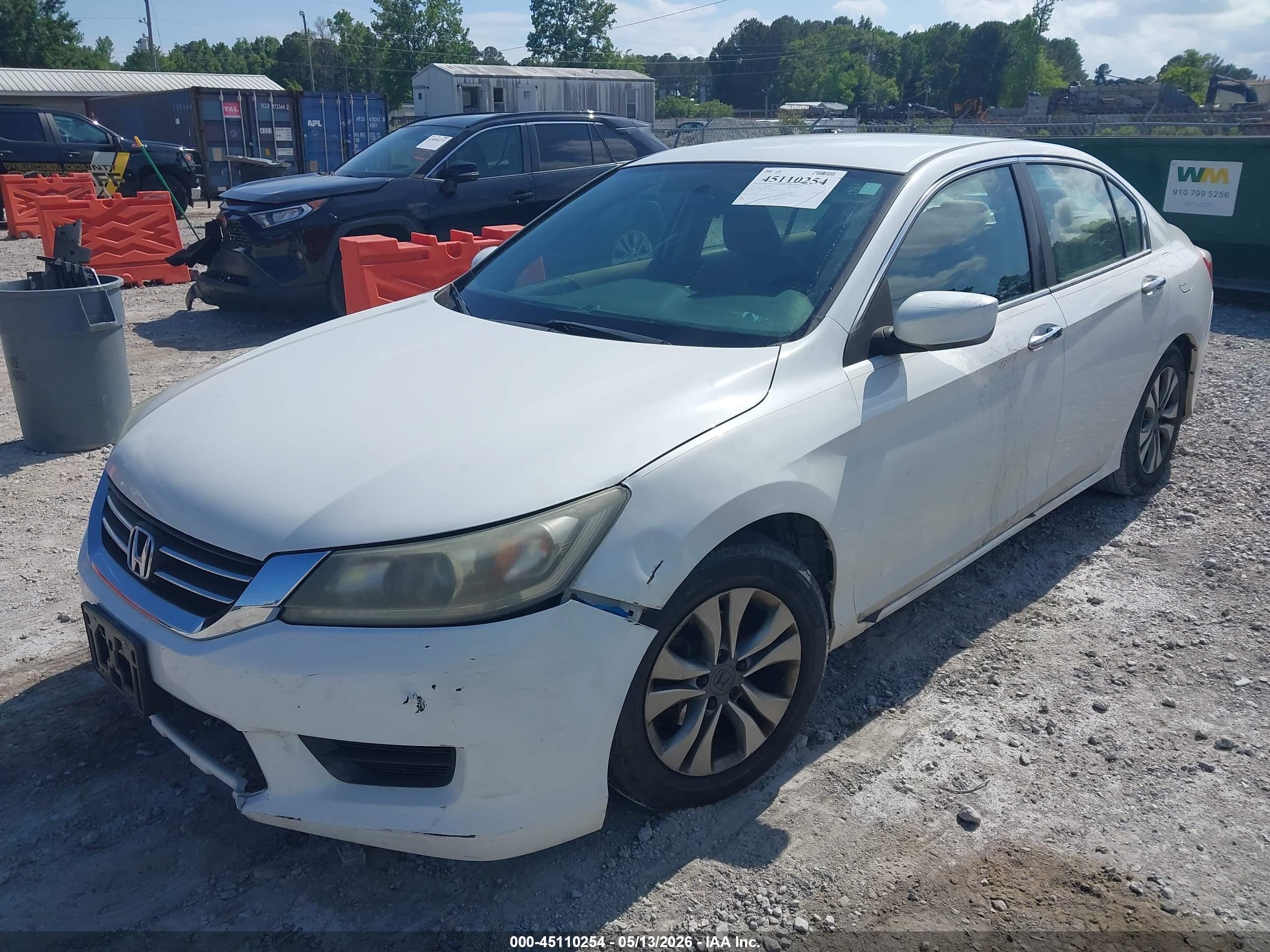 2013 Honda Accord Lx White vin: 1HGCR2F39DA126357