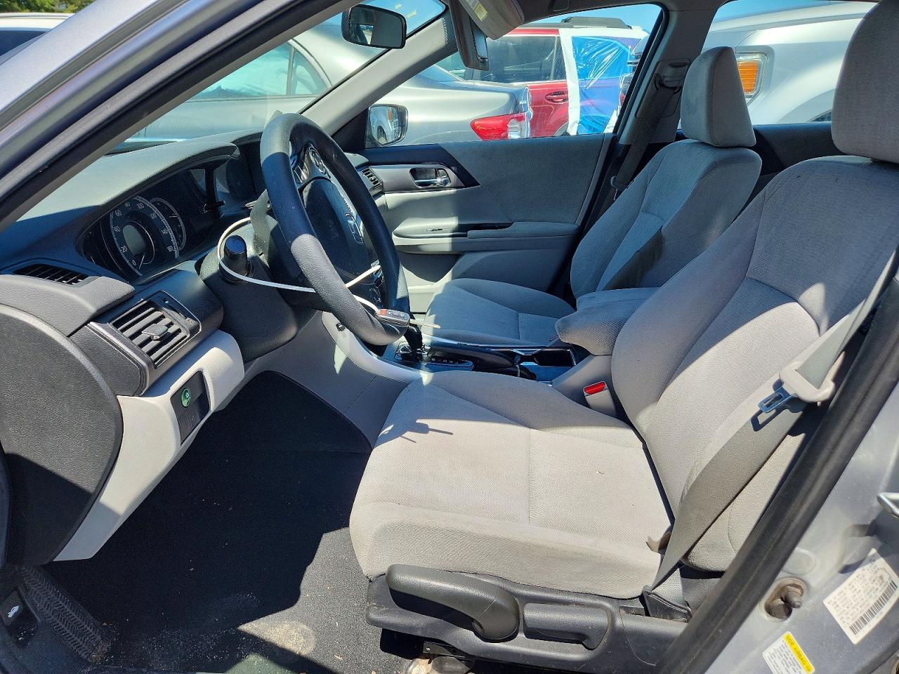 2013 Honda Accord Lx Silver vin: 1HGCR2F39DA145667