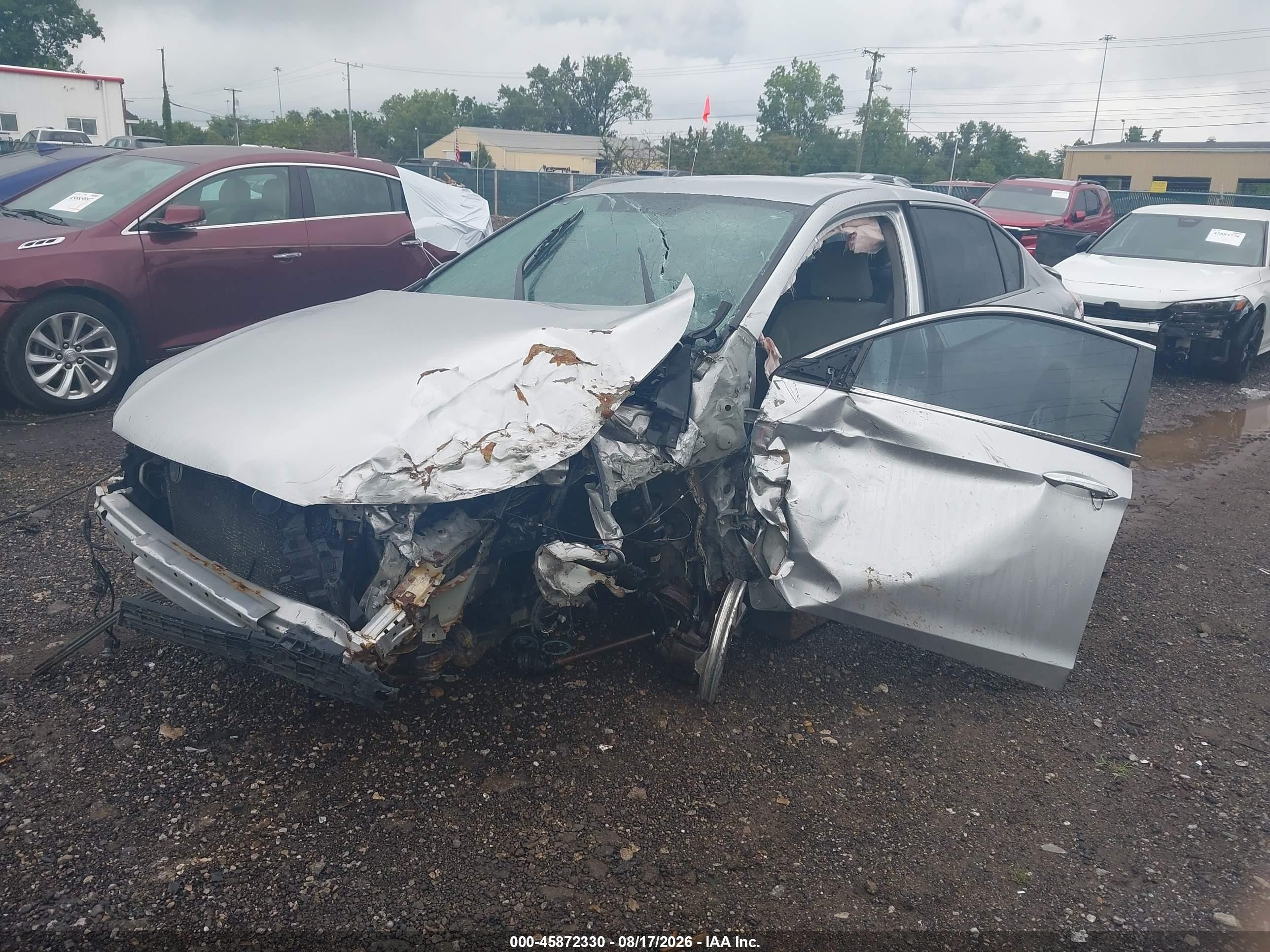 2013 Honda Accord Lx Серебряный vin: 1HGCR2F39DA209545