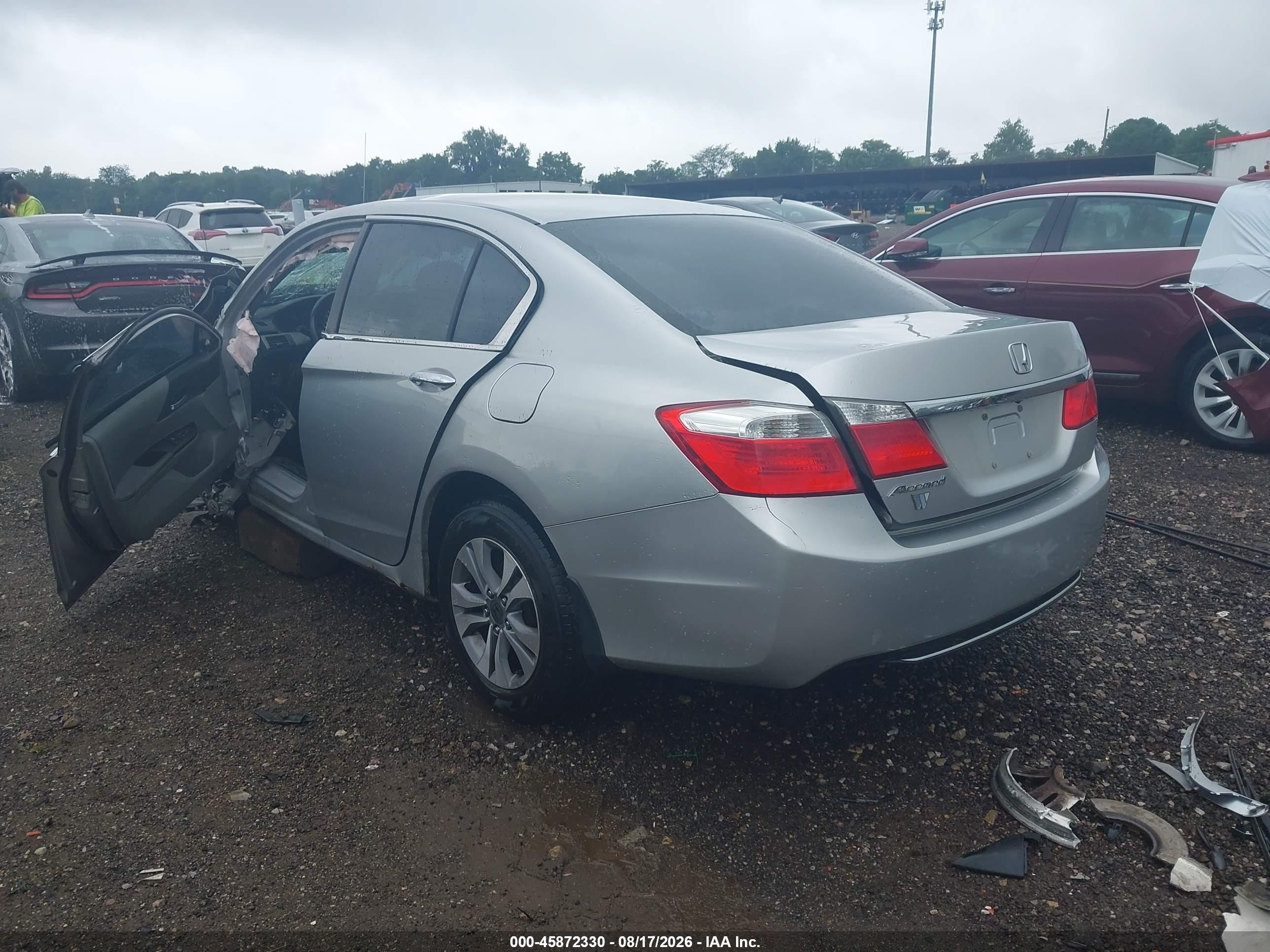 2013 Honda Accord Lx Серебряный vin: 1HGCR2F39DA209545