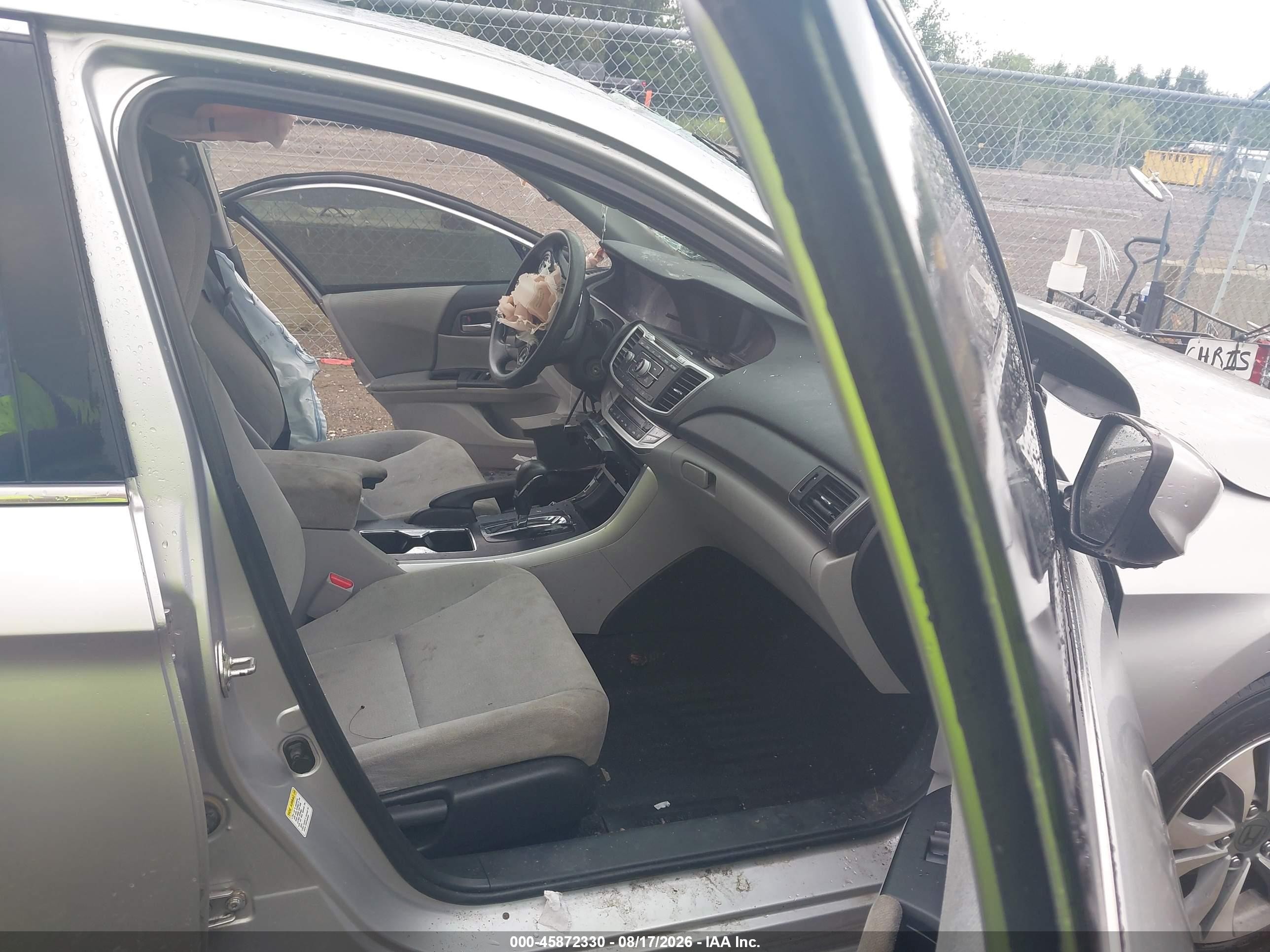 2013 Honda Accord Lx Серебряный vin: 1HGCR2F39DA209545
