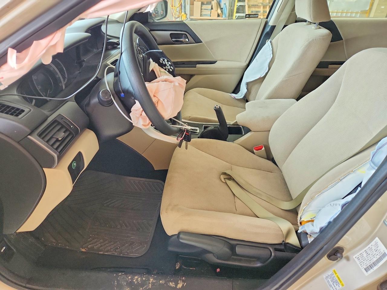 2013 Honda Accord Lx Бежевый vin: 1HGCR2F39DA215474
