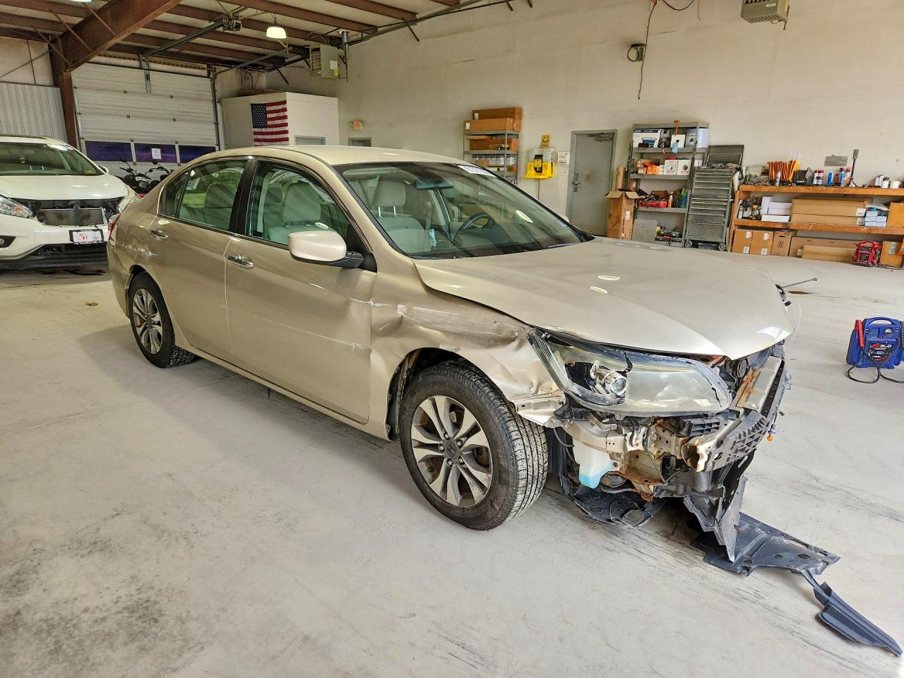 2013 Honda Accord Lx Бежевый vin: 1HGCR2F39DA215474