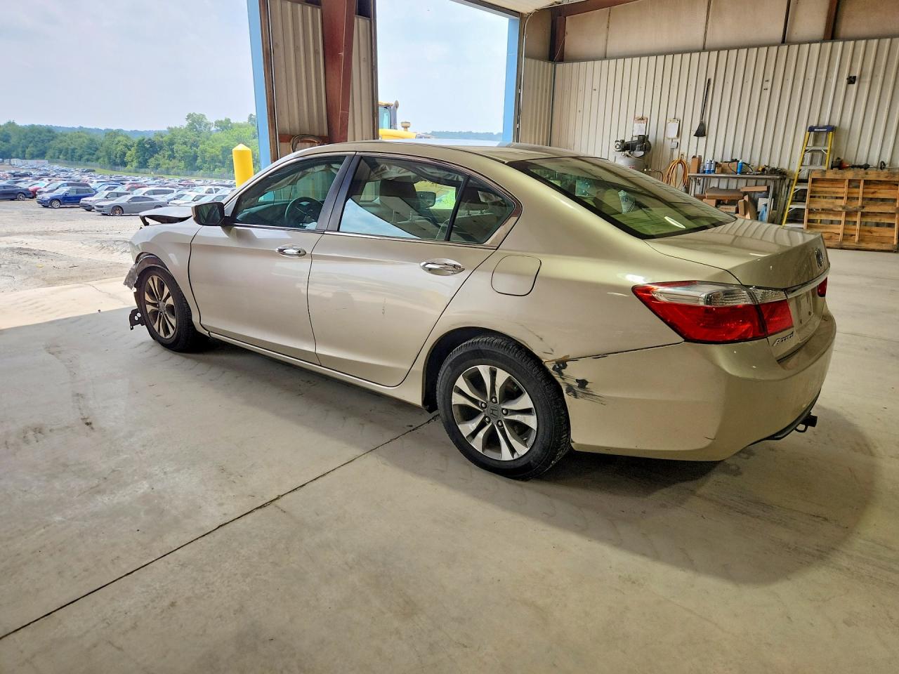 2013 Honda Accord Lx Бежевый vin: 1HGCR2F39DA215474