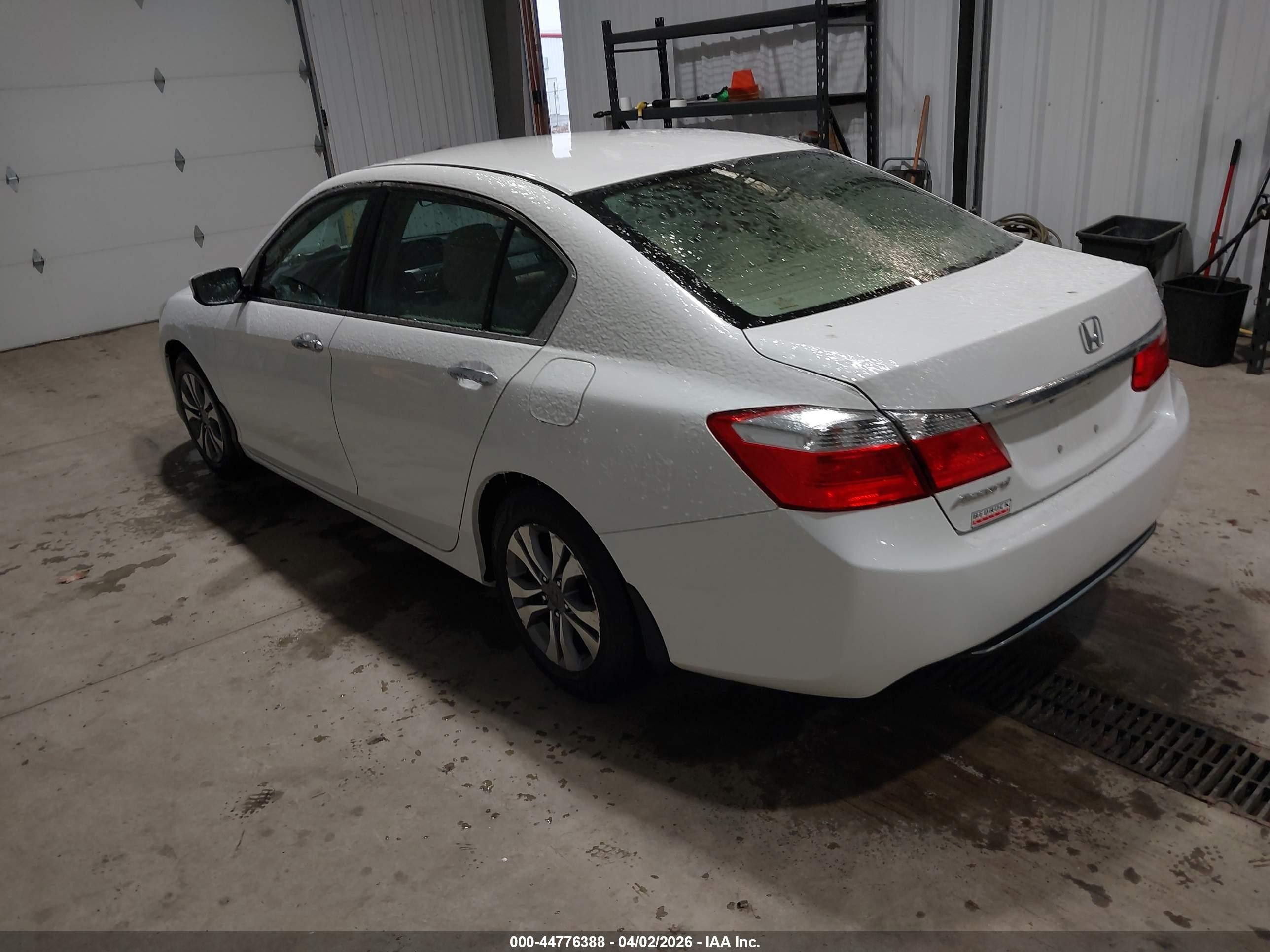 2013 Honda Accord Lx White vin: 1HGCR2F39DA231965