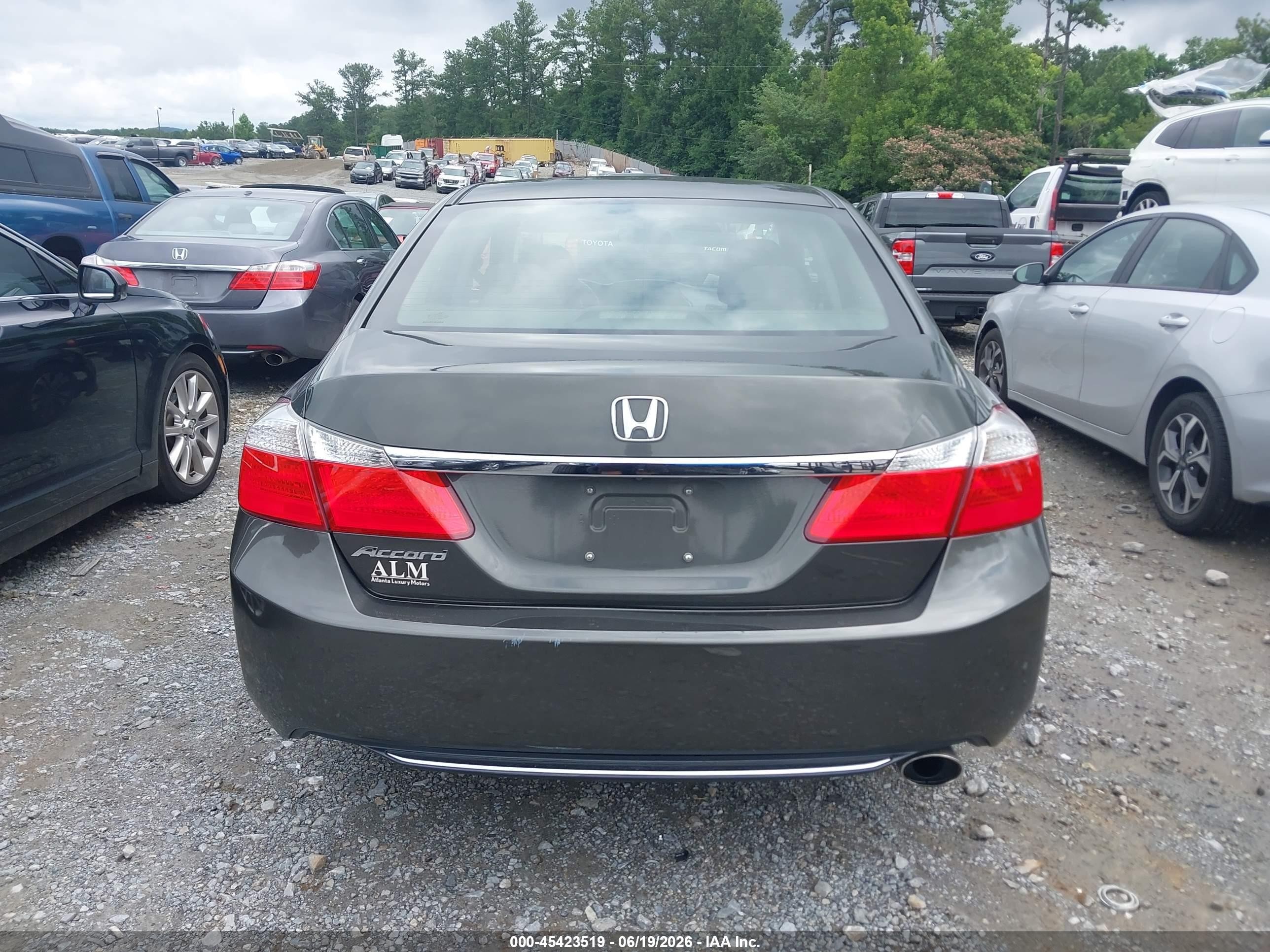 2013 Honda Accord Lx Gray vin: 1HGCR2F39DA233490