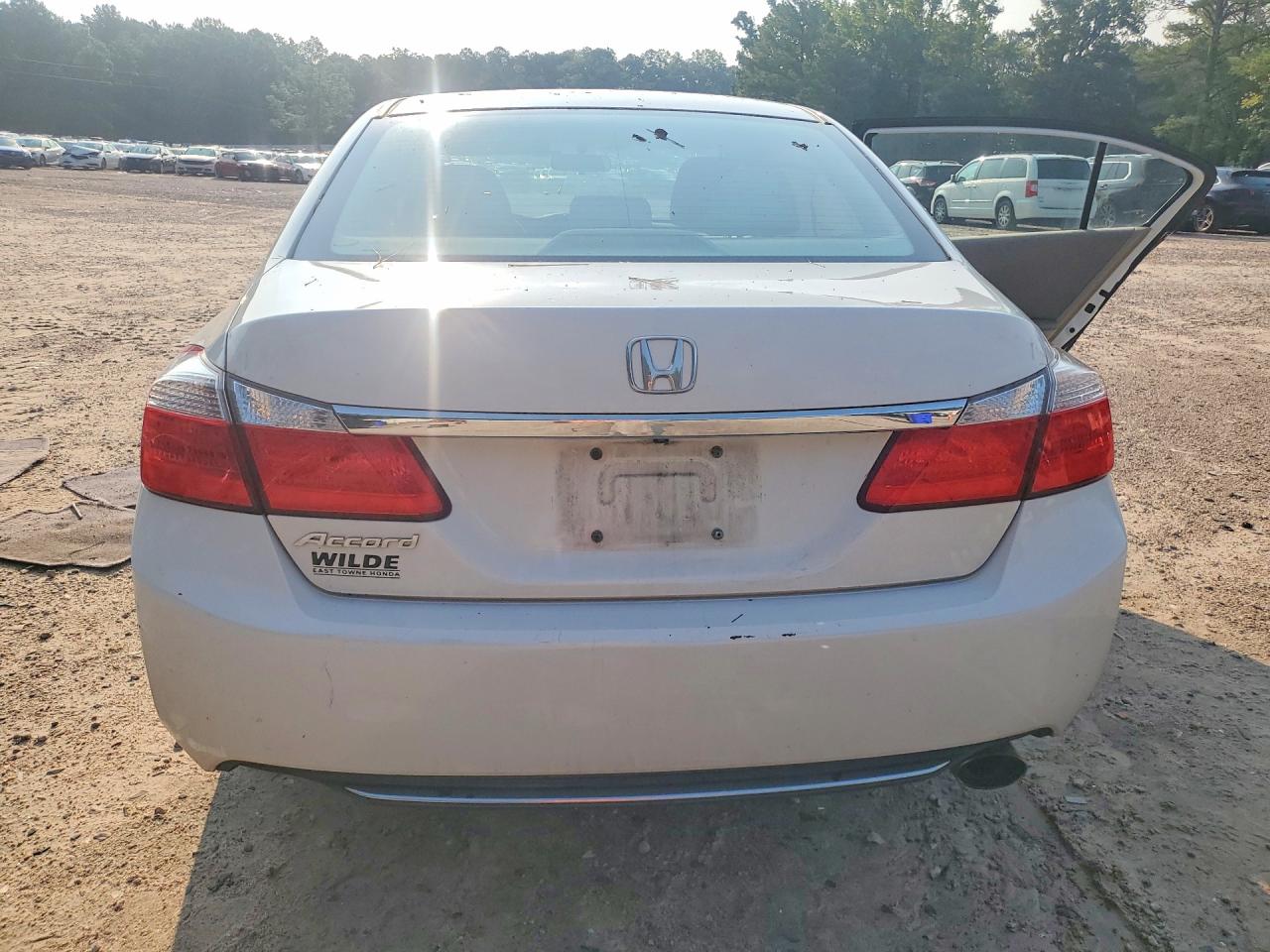 2014 Honda Accord Lx White vin: 1HGCR2F39EA264496