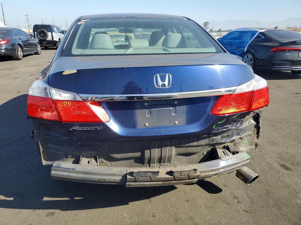 2014 Honda Accord Lx Blue vin: 1HGCR2F39EA299068
