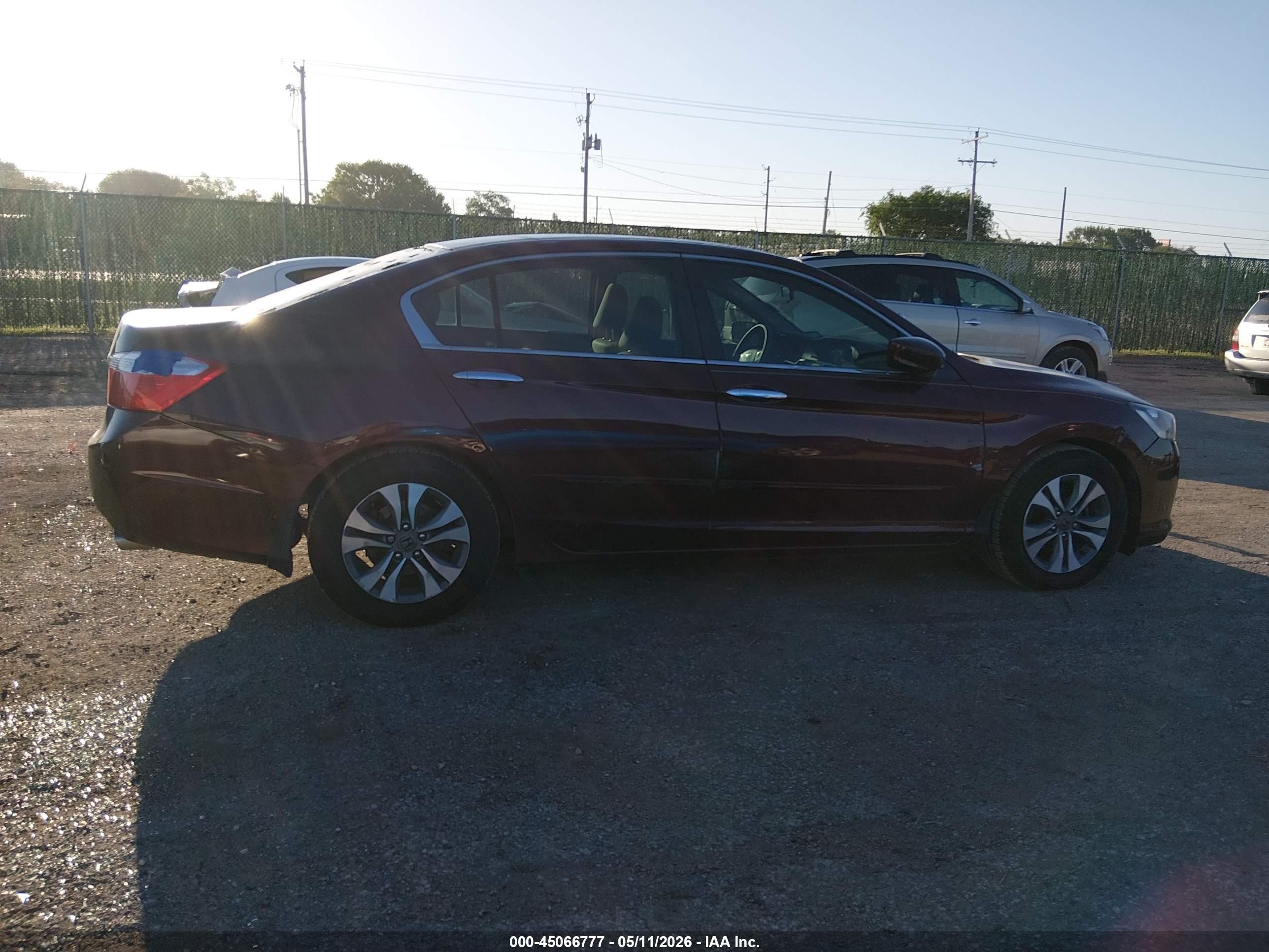 2015 Honda Accord Lx Maroon vin: 1HGCR2F39FA016265
