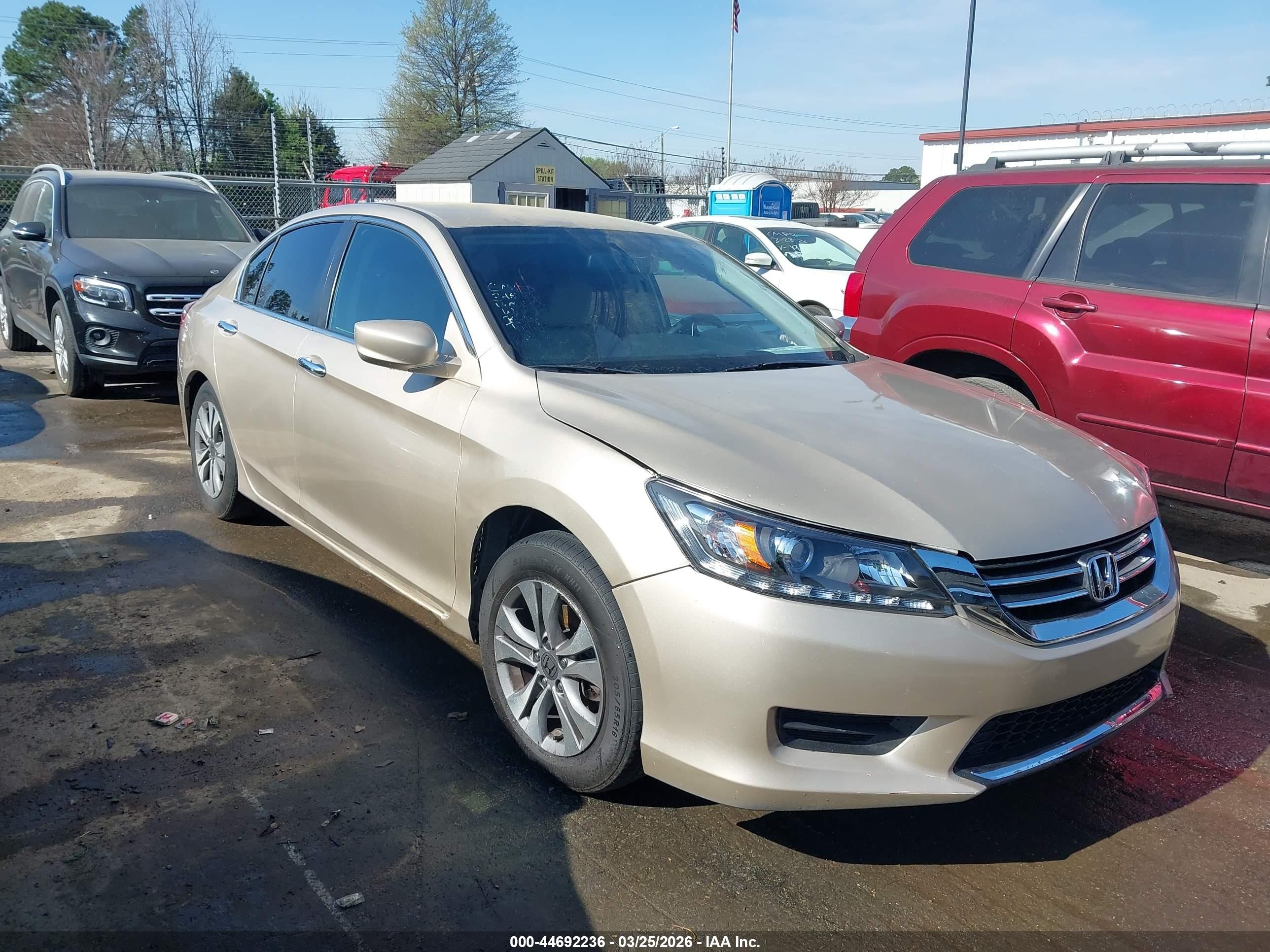 2015 Honda Accord Lx Бежевый vin: 1HGCR2F39FA029923