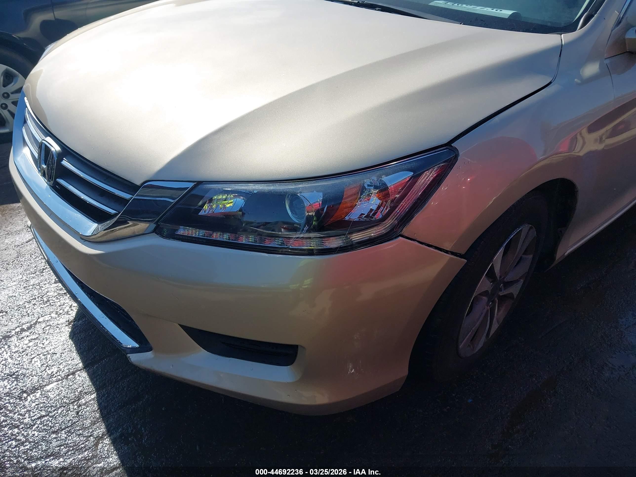 2015 Honda Accord Lx Бежевый vin: 1HGCR2F39FA029923