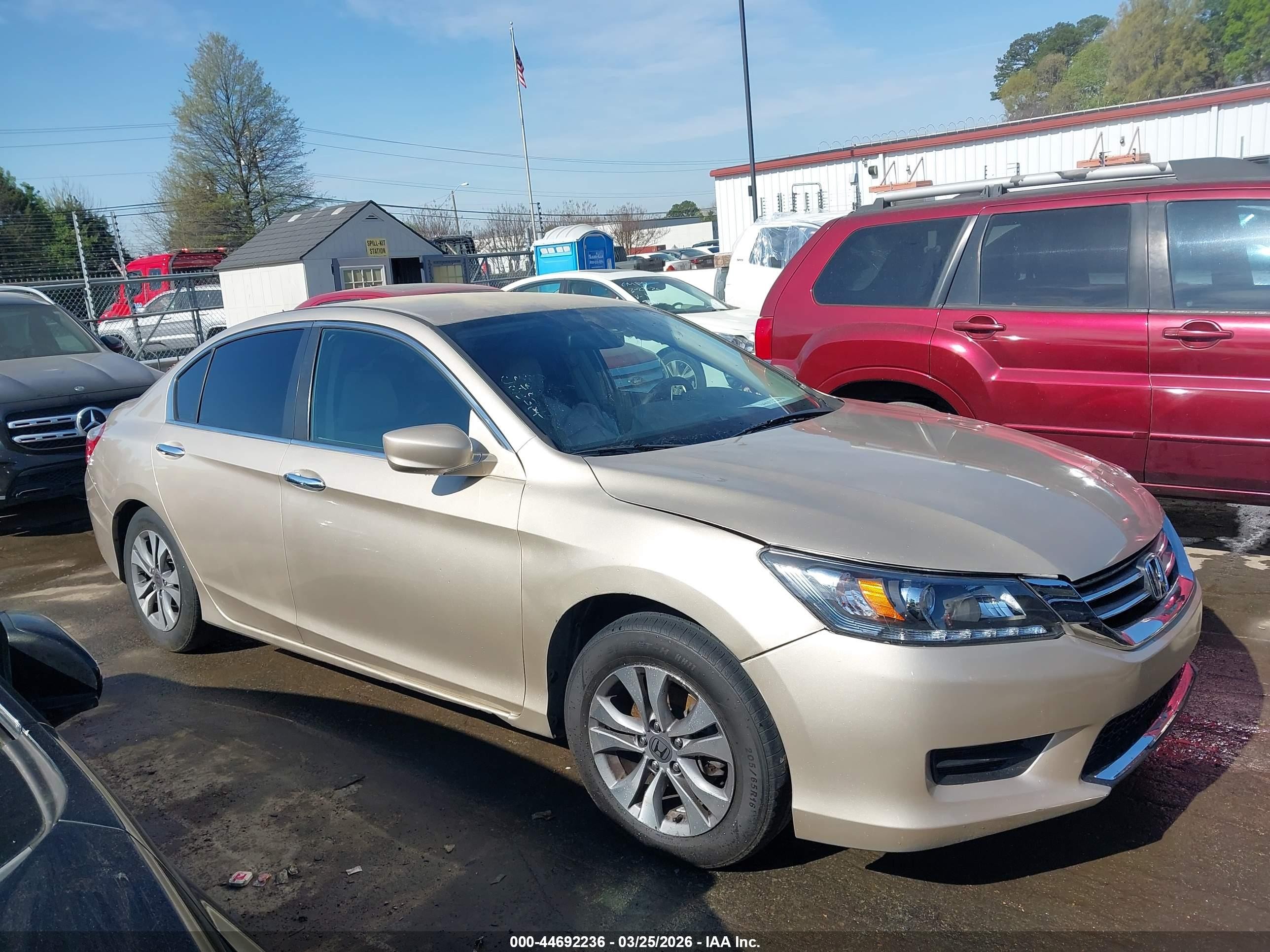 2015 Honda Accord Lx Бежевый vin: 1HGCR2F39FA029923