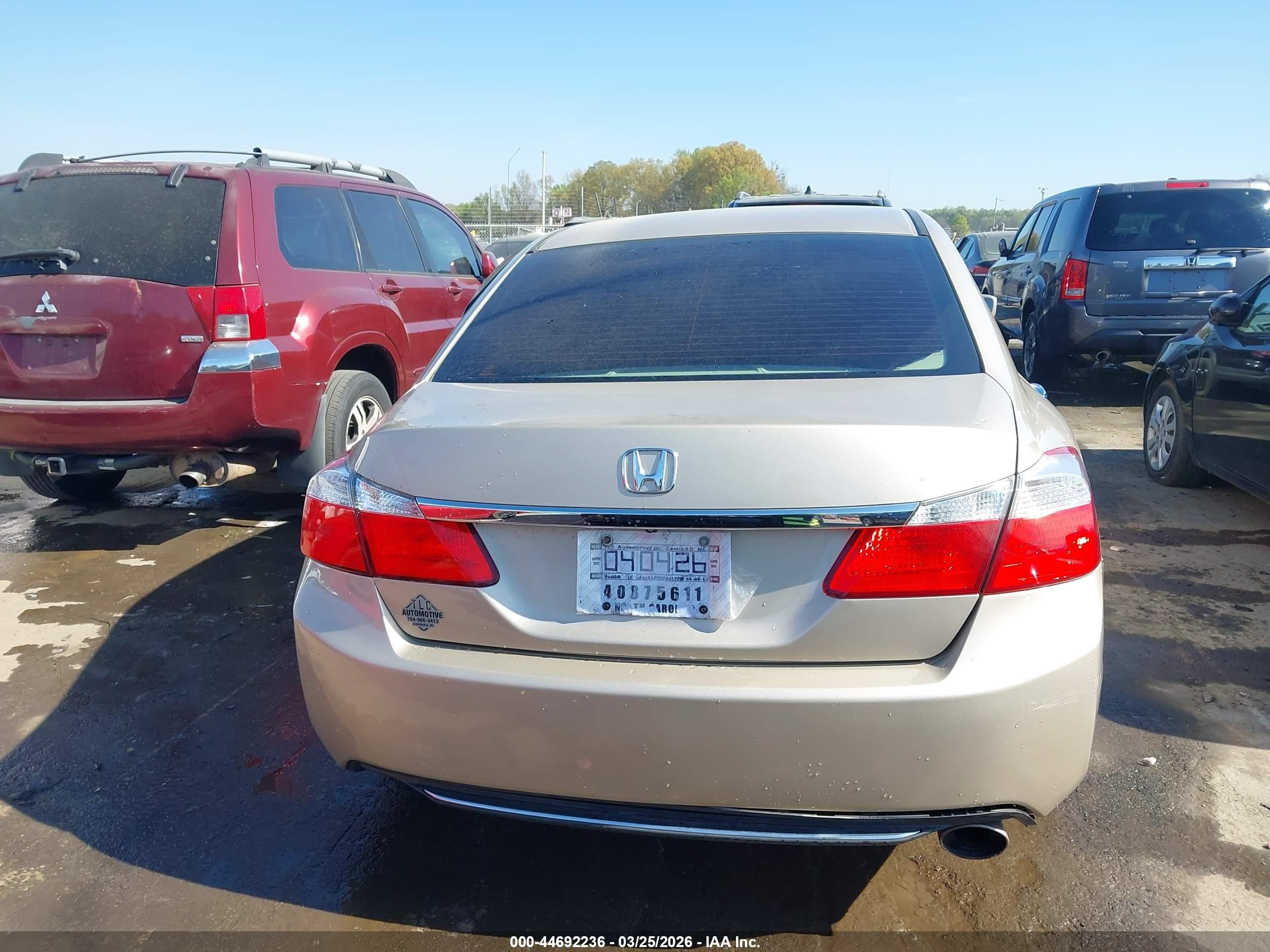 2015 Honda Accord Lx Бежевый vin: 1HGCR2F39FA029923