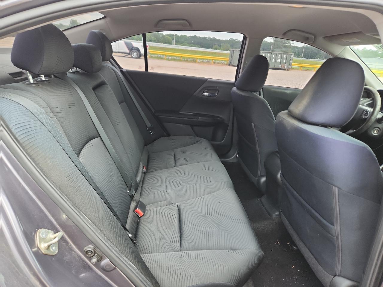 2015 Honda Accord Lx Gray vin: 1HGCR2F39FA051016