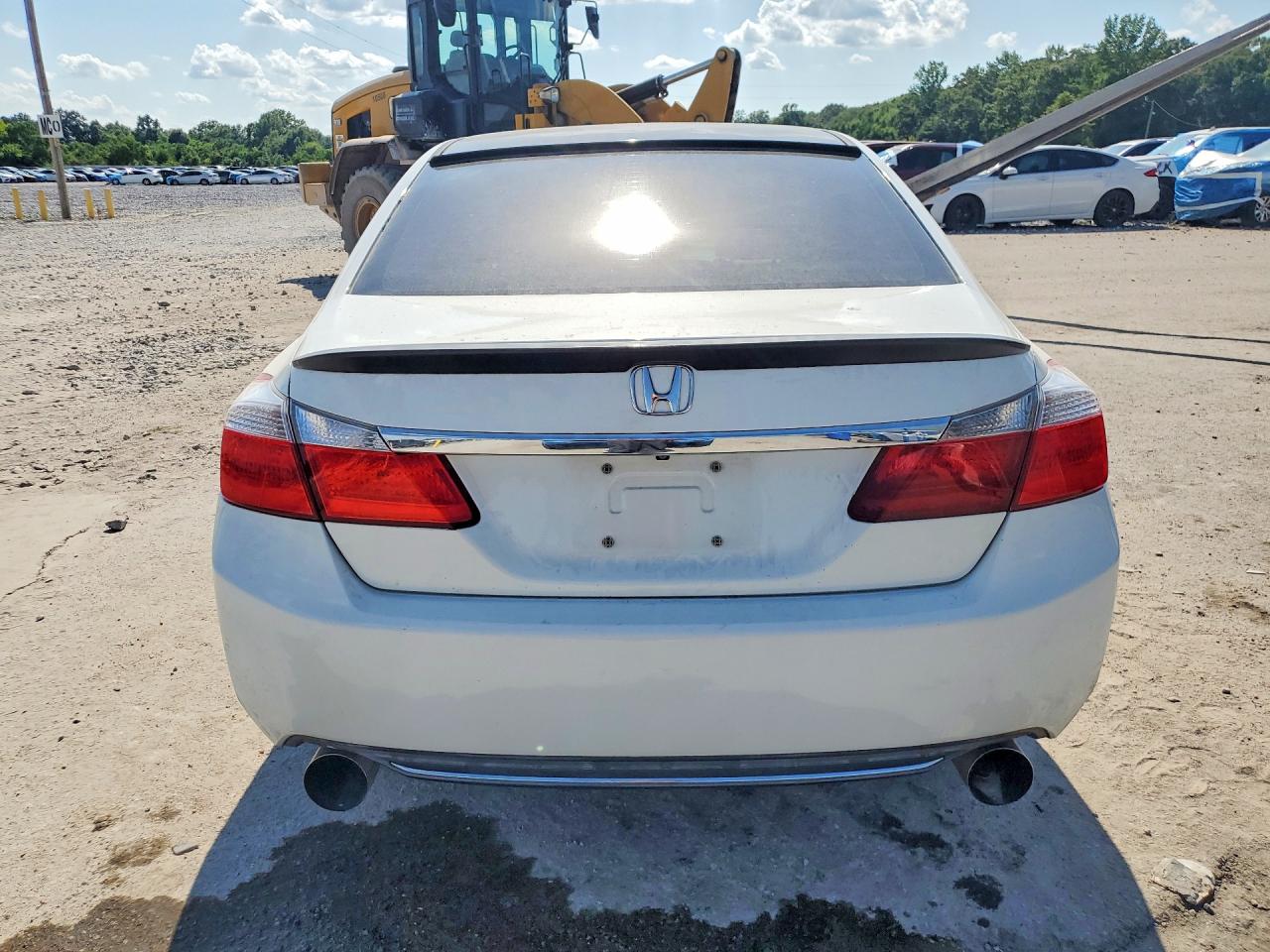 2015 Honda Accord Lx White vin: 1HGCR2F39FA088096